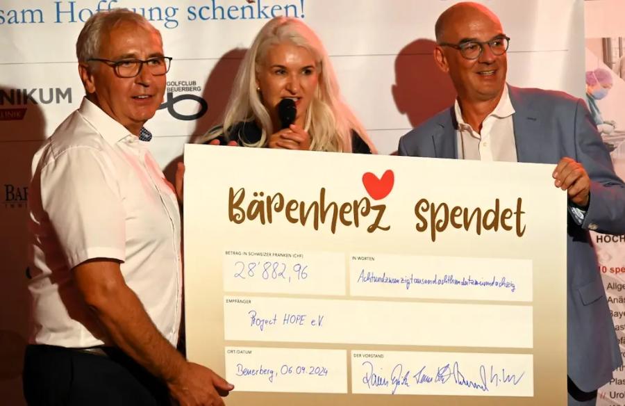 Übergabe Charity Erlöse 2024 an Project HOPE e.V.