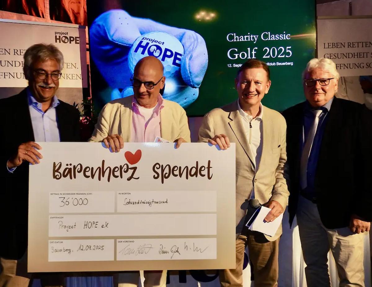 Übergabe Charity Erlöse 2025 an Project HOPE e.V.