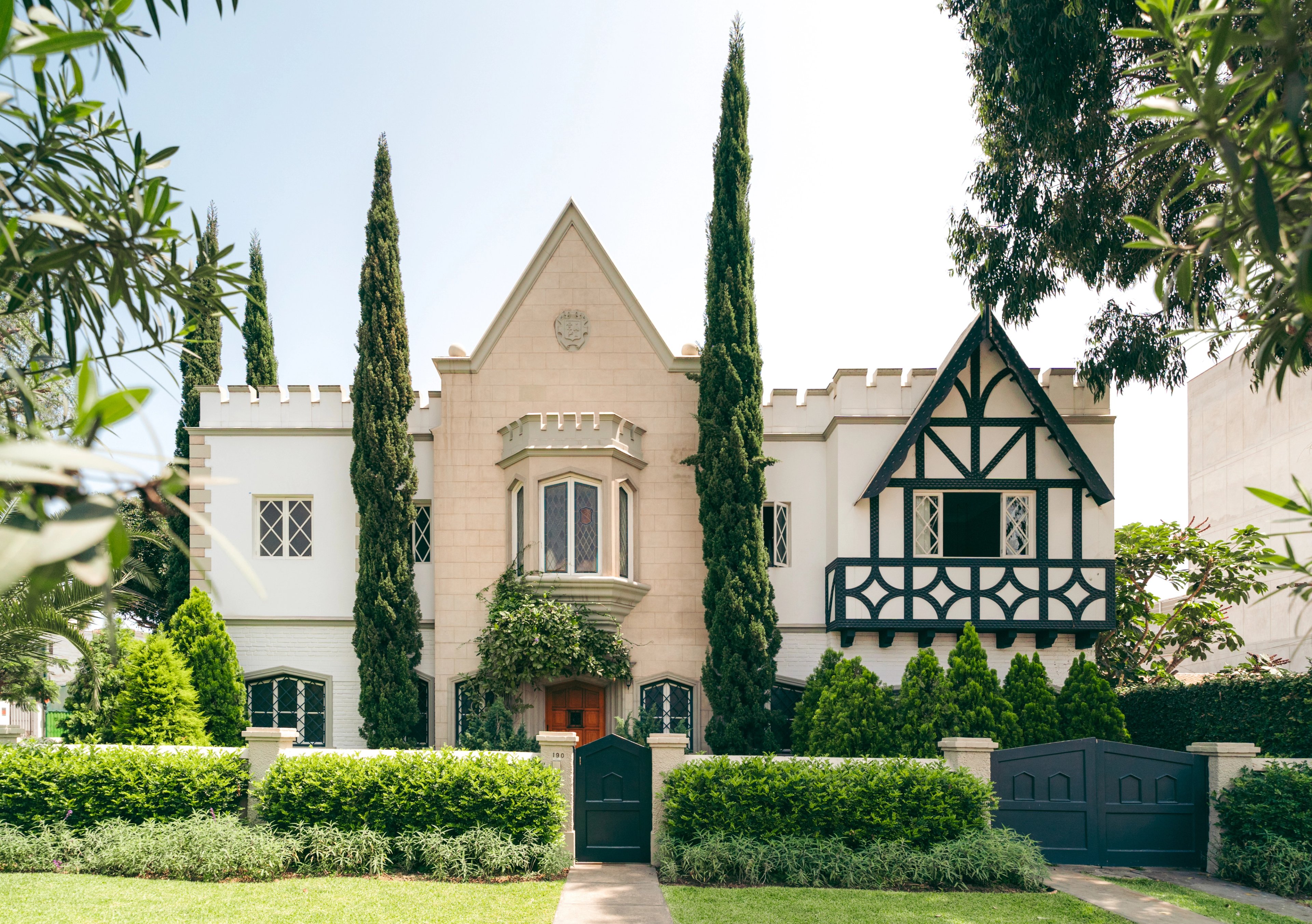 THE WHOLE HOUSE, RESERVED