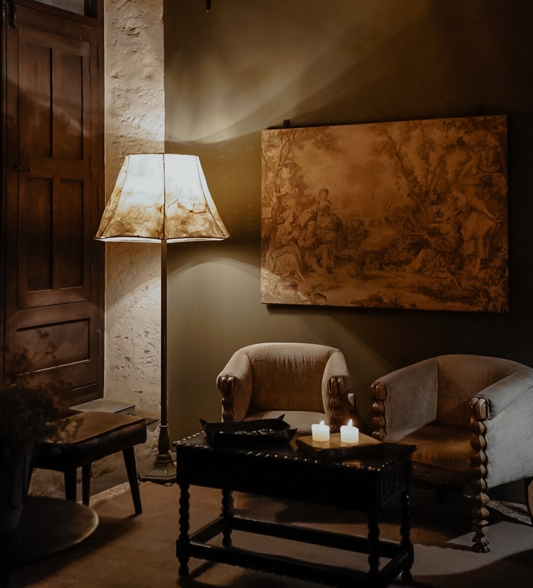 THE PARADOR, 1540 image 2