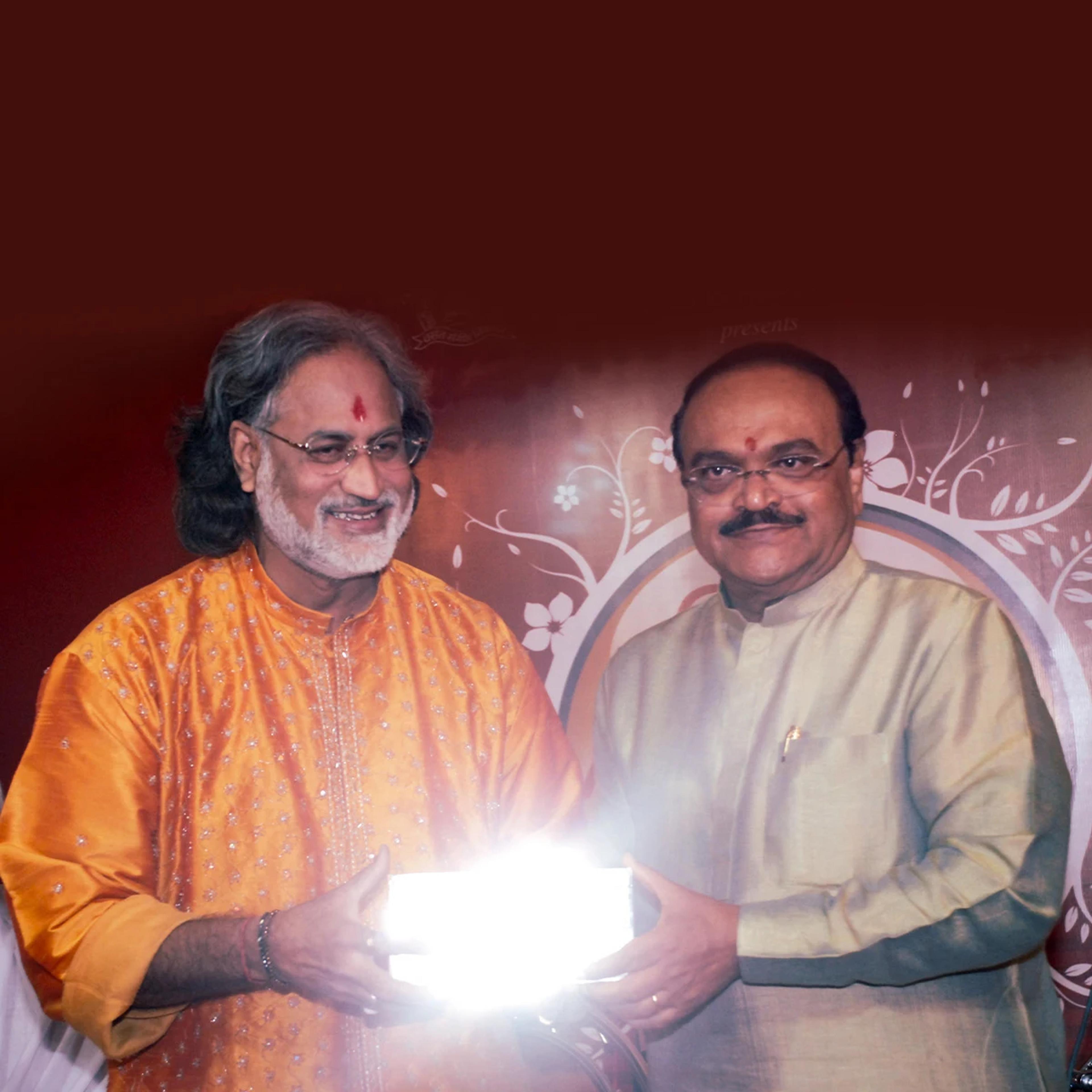 Pandit Viswa Mohan Bhat