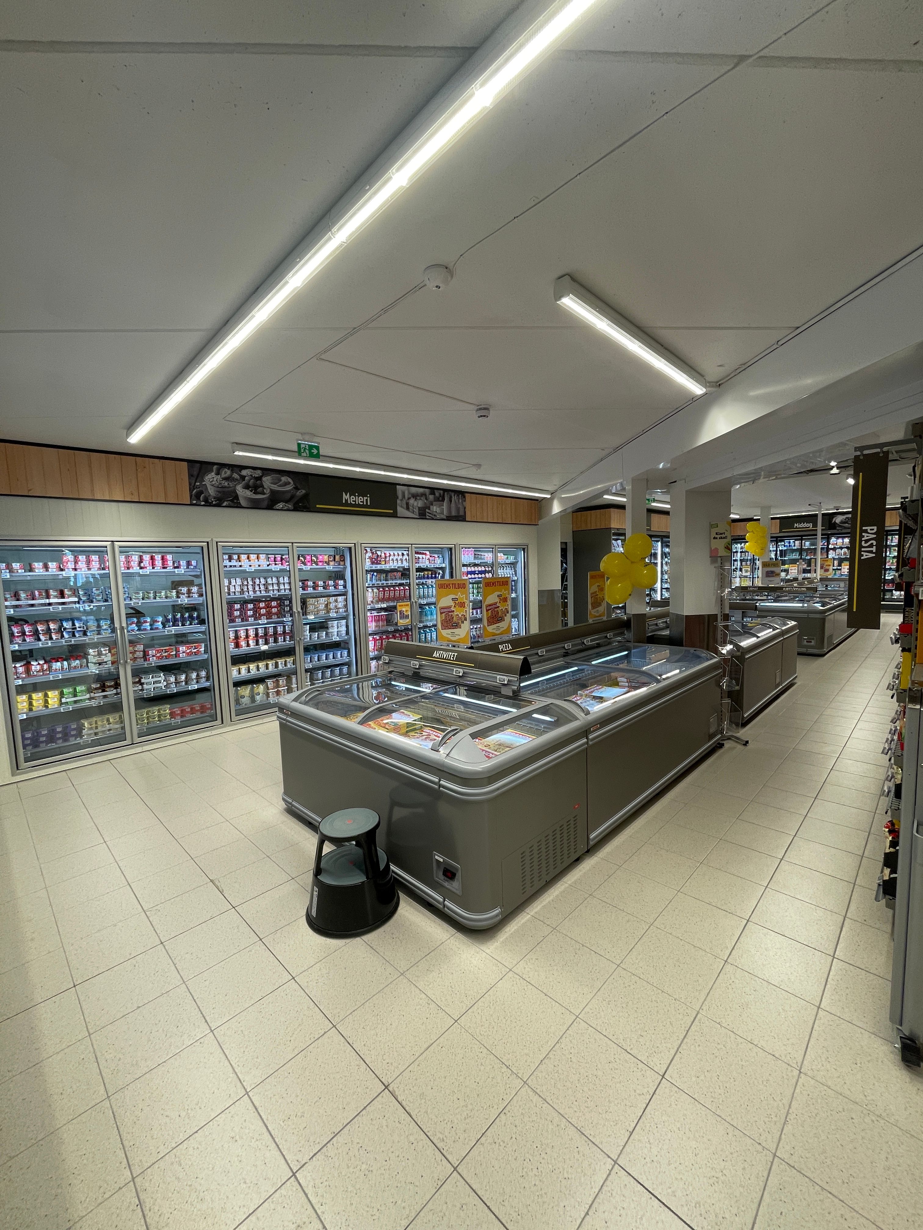 Kjøl og frys er levert og montert av Epta og RK-Tekniske. 