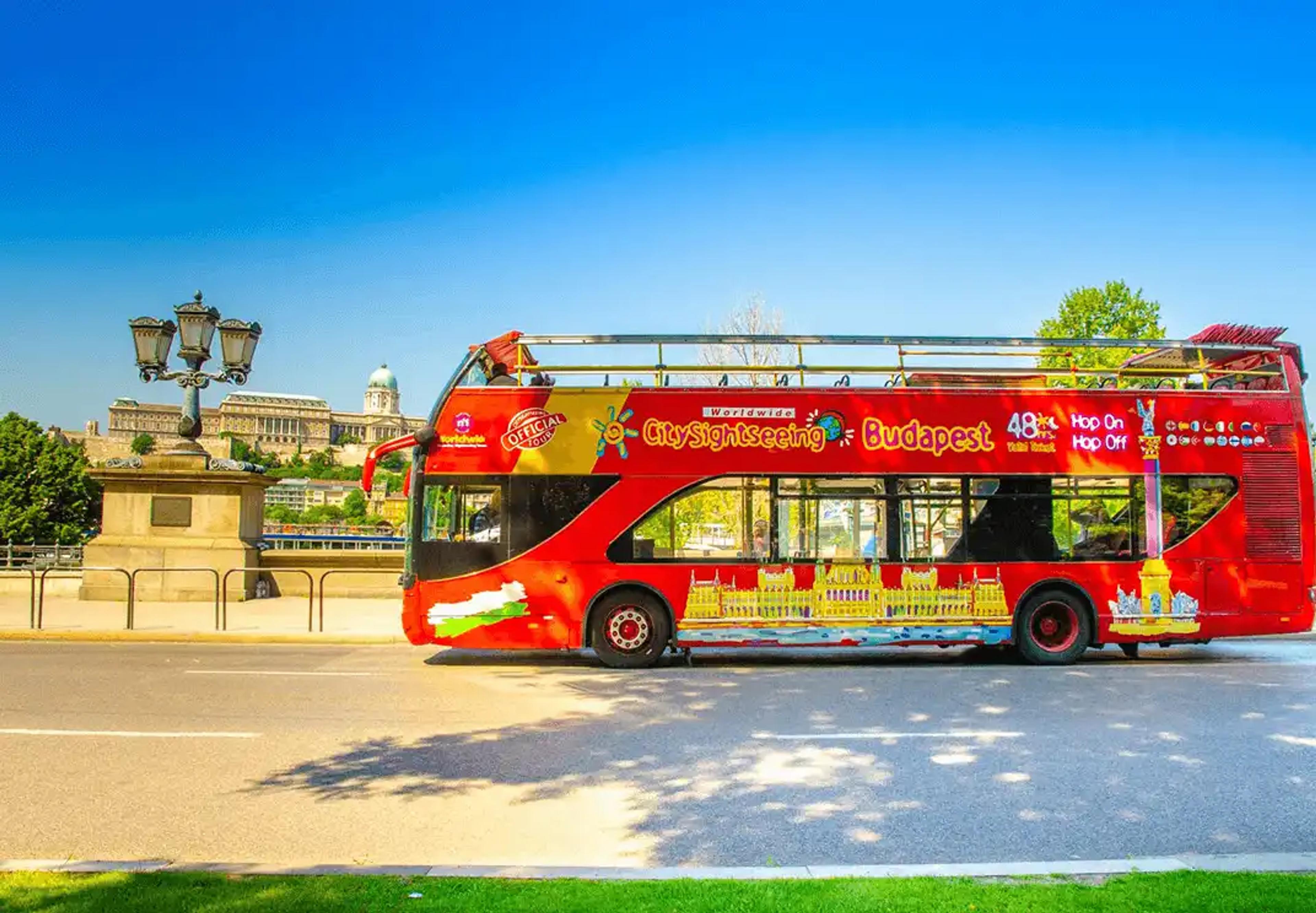 bus tours, tour guides, social media, city sightseeing budapest, tour, business, tours, buses, customers, build trust