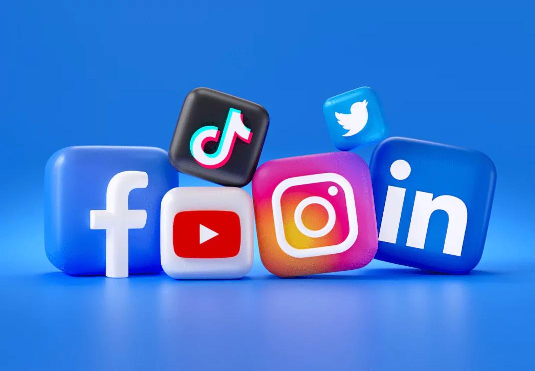 more bookings, social media channels, private tours, local businesses, photography business, target market, booking flow, repeat bookings, stay up to date, past customers, various platforms, right strategies