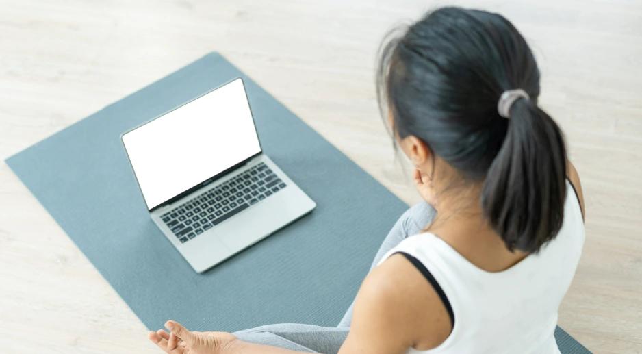 كيفية اختيار برنامج جدولة اليوغا المناسب