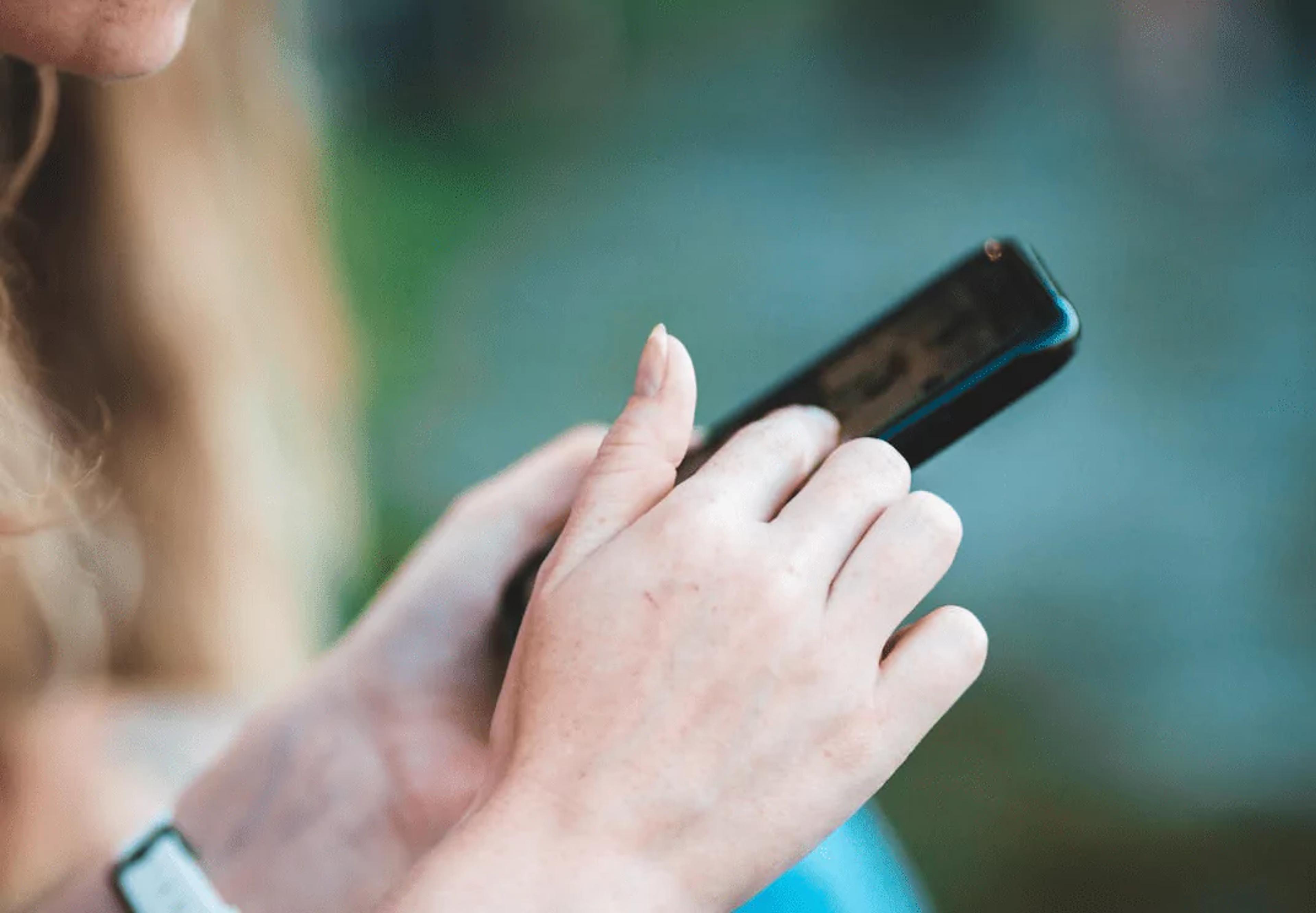 tiktok videók, nézői elköteleződés, utazási influencerek, rendszeres posztolási ütemterv, utazási videók, márkaimázs, célközönség, tartalom létrehozása, vírusos tartalom, releváns kulcsszavak beépítése, vírusvideó, tartalomkészítés, közösségi média