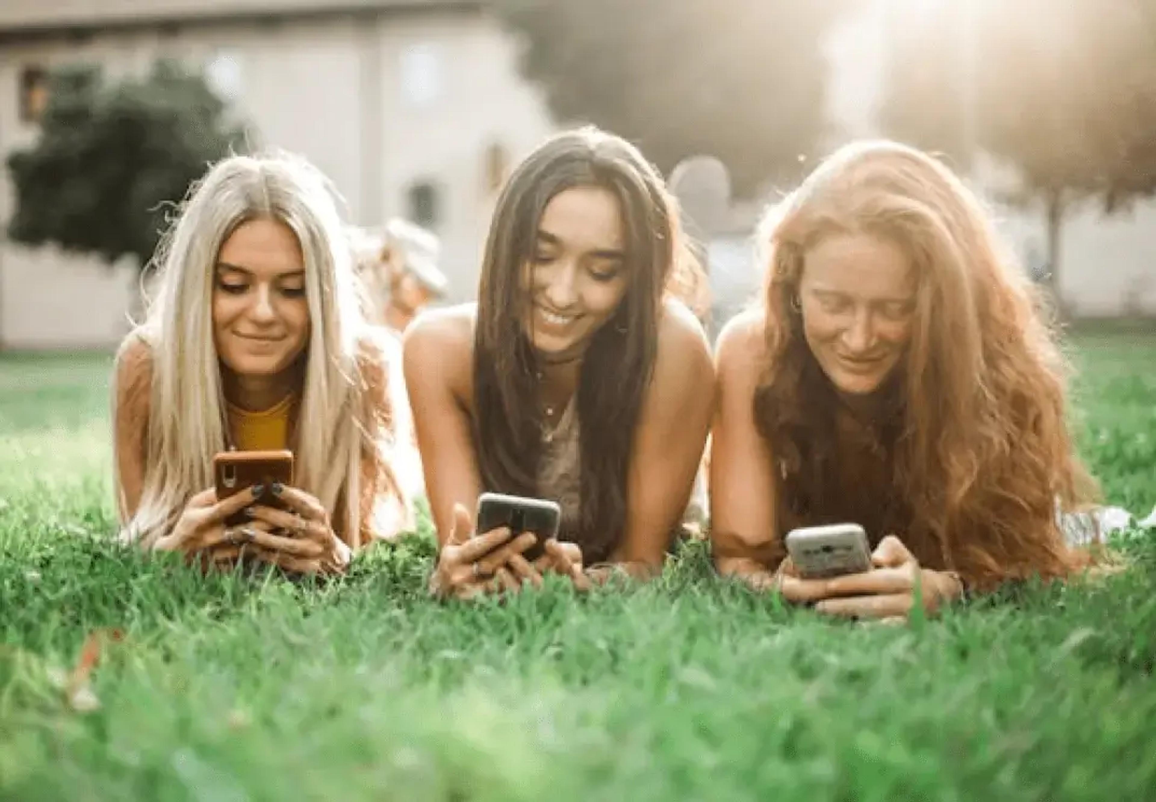 toerisme-industrie, boekingssoftware, activiteitenoperators, reispartners, positieve beoordelingen, nieuwe klanten, zaken, partners, toerisme, bedrijf, partnerschappen, wereld, marketing, aantrekken, team, bedienen, klanten, toeristen, merk, reizen, oplossingen, proces