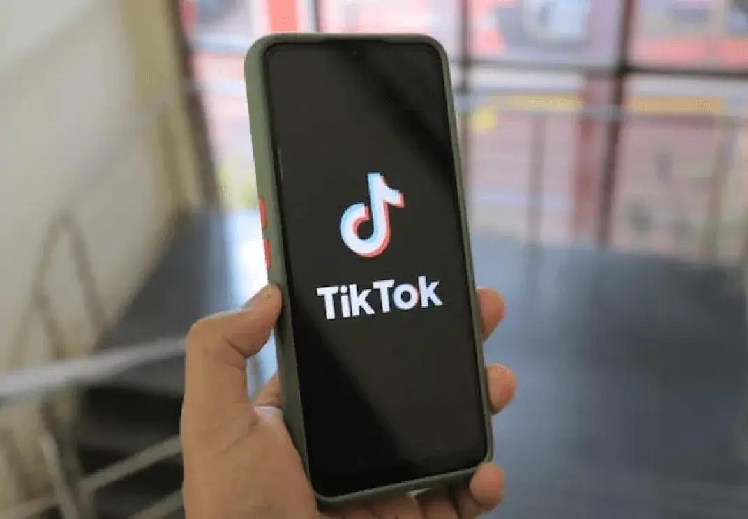 marketing de video, contenido de video, tráfico del sitio web, contenido de video en línea, campañas pagadas