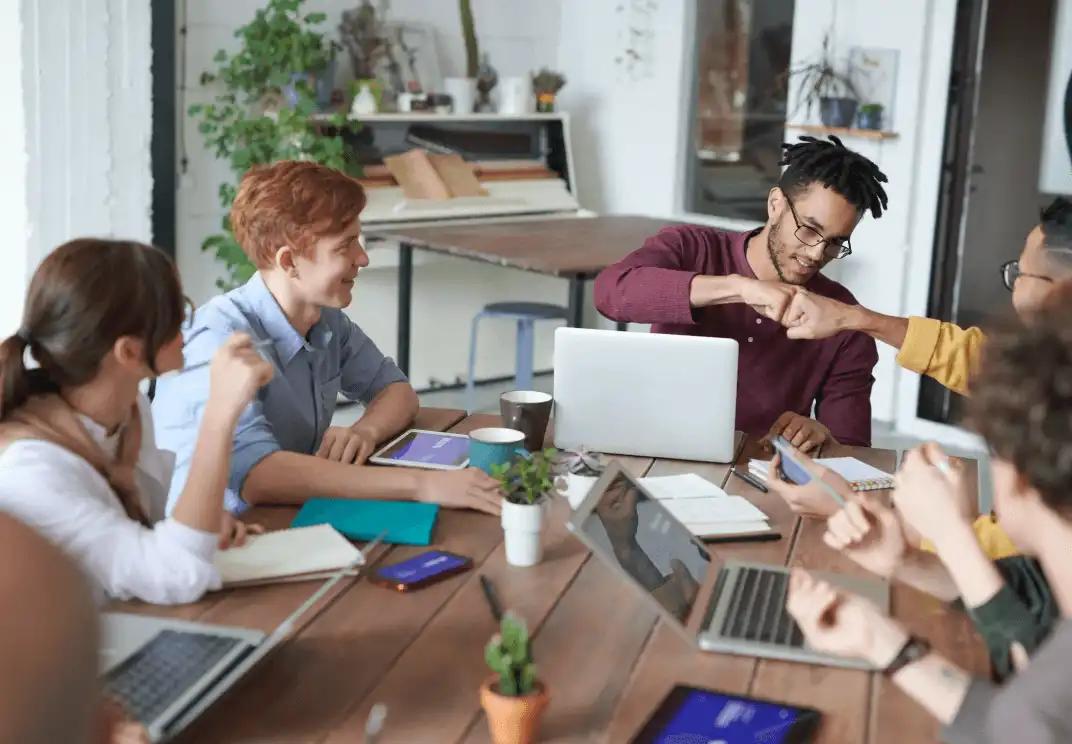 page FAQ, pages FAQ, informations utiles, large éventail, répondre aux questions, questions et réponses, autres entreprises