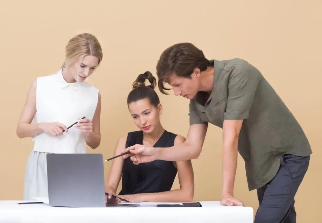 museums, personalized experiences, interest, website, engage visitors, gain insights