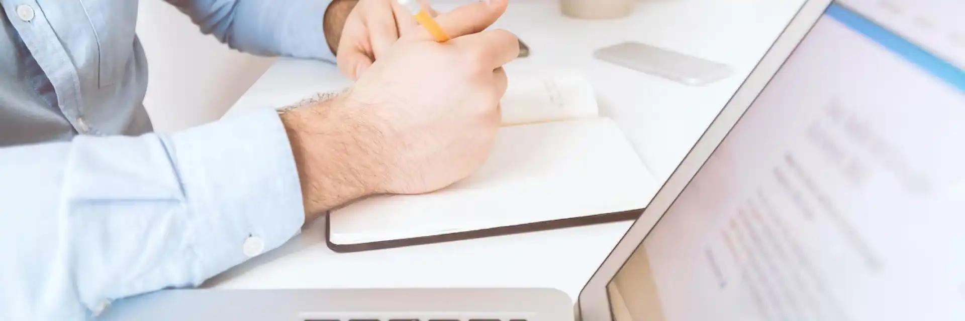 Email marketing pour les tour-opérateurs : des campagnes qui remplissent vos départs