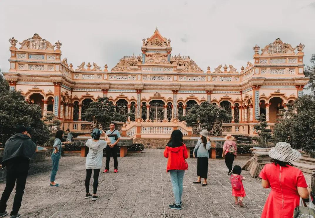 tourism, hospitality industry, business trip, travelers, visitors, trips, international tourist arrivals, same period trip, quality time, destinations, country, family