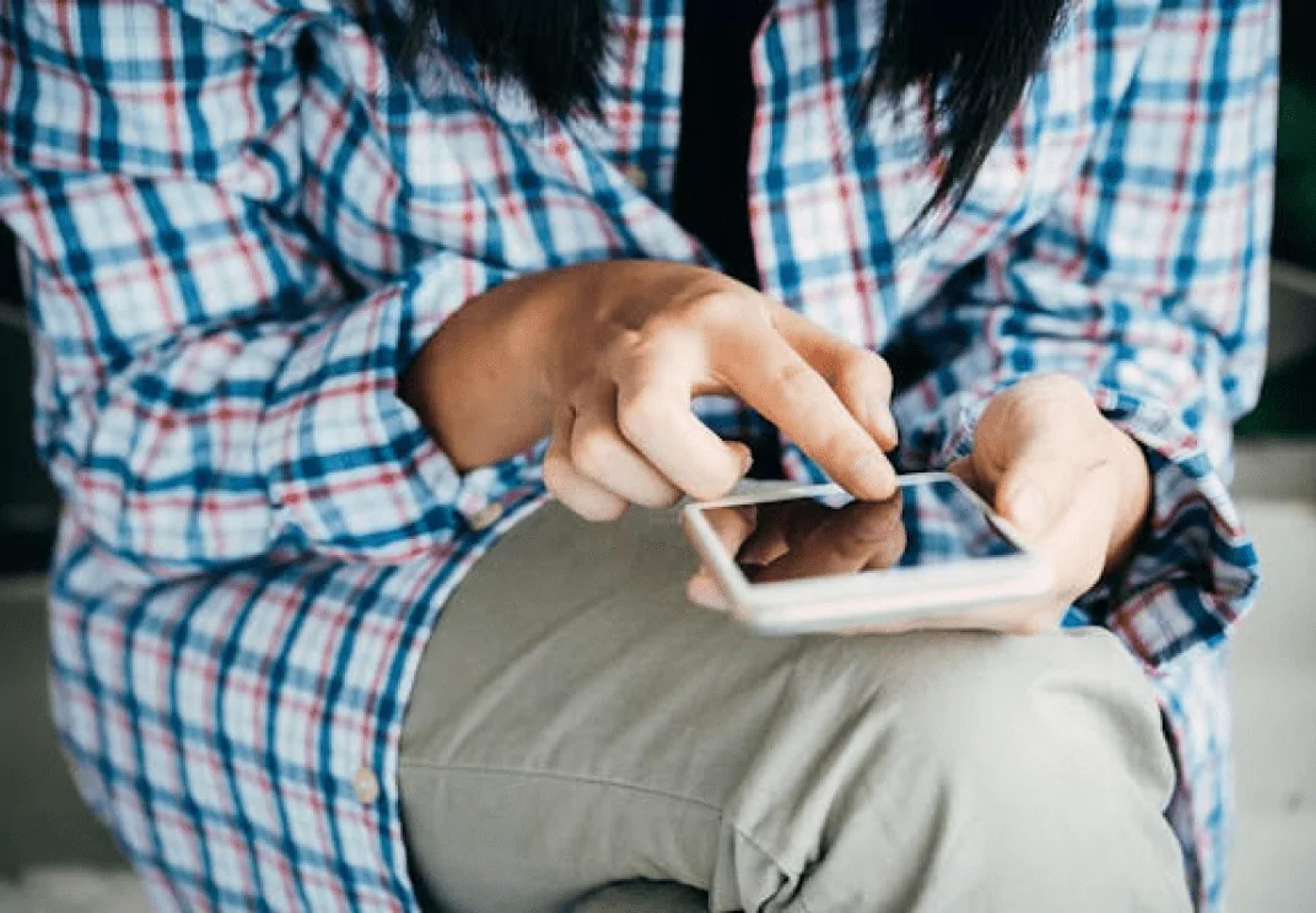 Social-Media-Plattformen, Social-Media-Kanäle, Reise- und Tourismusmarketing, nutzergenerierte Inhalte, Zielgruppe, Tourismusbranche, Destinationsmarketing, positive Bewertungen, Social-Media-Anzeigen, Marketingstrategie, digitales Marketing, Suchmaschine, Reisevorlieben, Reiseinspiration, ansprechende Inhalte, Markenbekanntheit steigern, Gastgewerbe, Online-Bewertungen, Reisebranche, breiteres Publikum, Reiseziele, Tourismus, Welt, Wirtschaft, erstellen, Facebook, Verbraucher