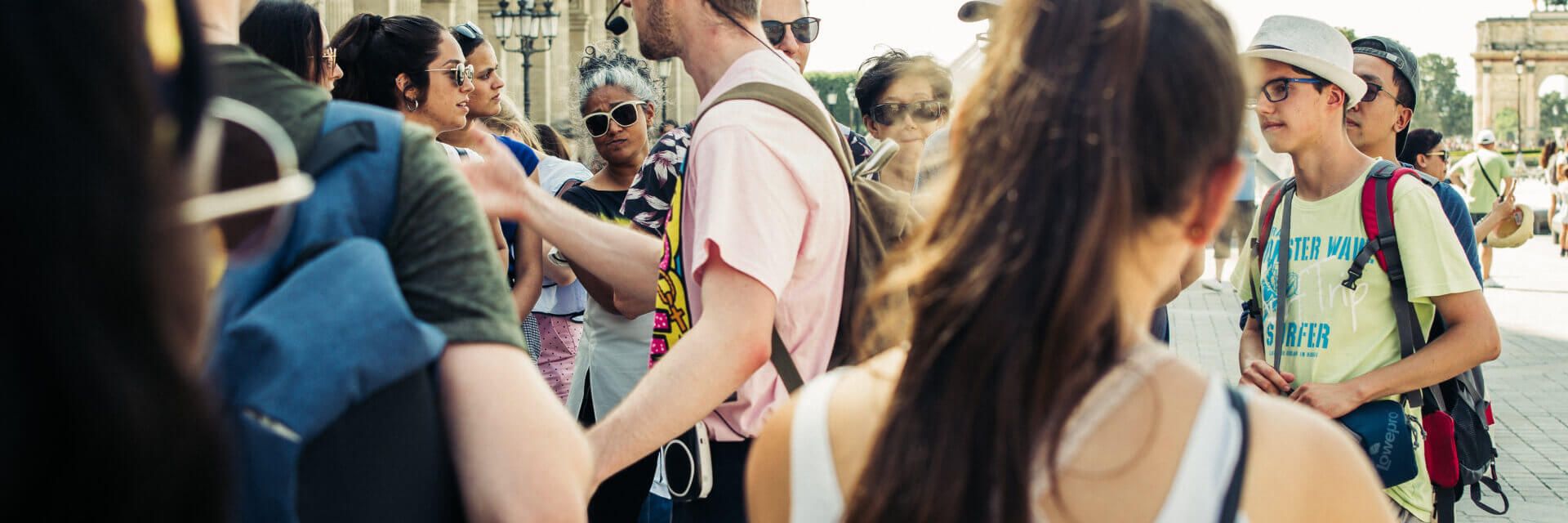 Effective Tour Guide Training: 5 Essentials for Growing Tour Operators