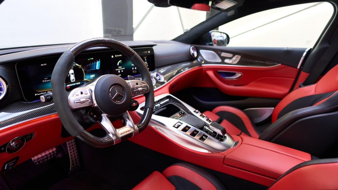 Mercedes AMG GT63 S 4