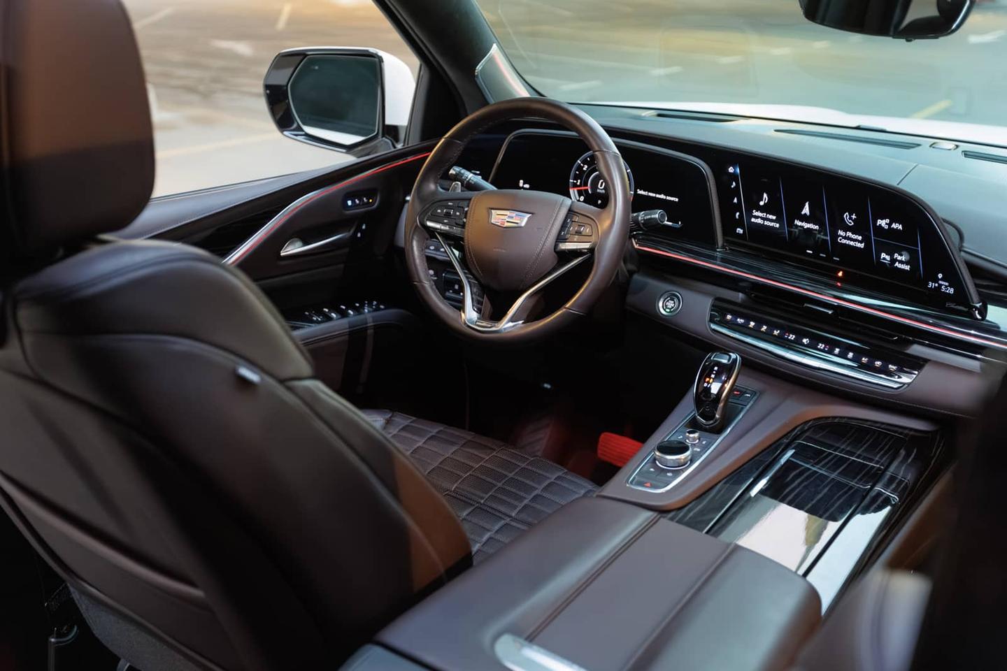 Cadillac Escalade V 3