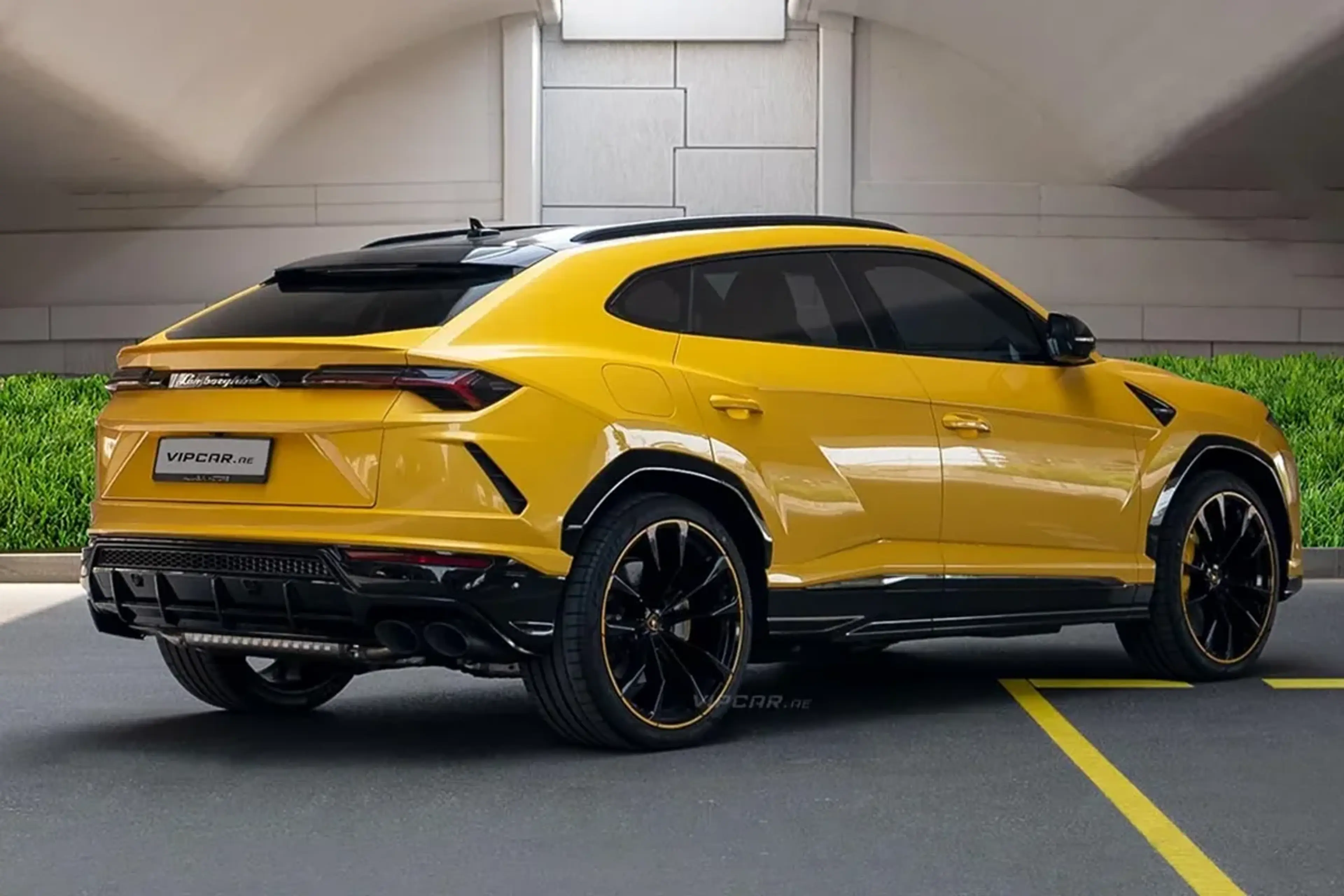 Lamborghini Urus Pearl Capsule 2