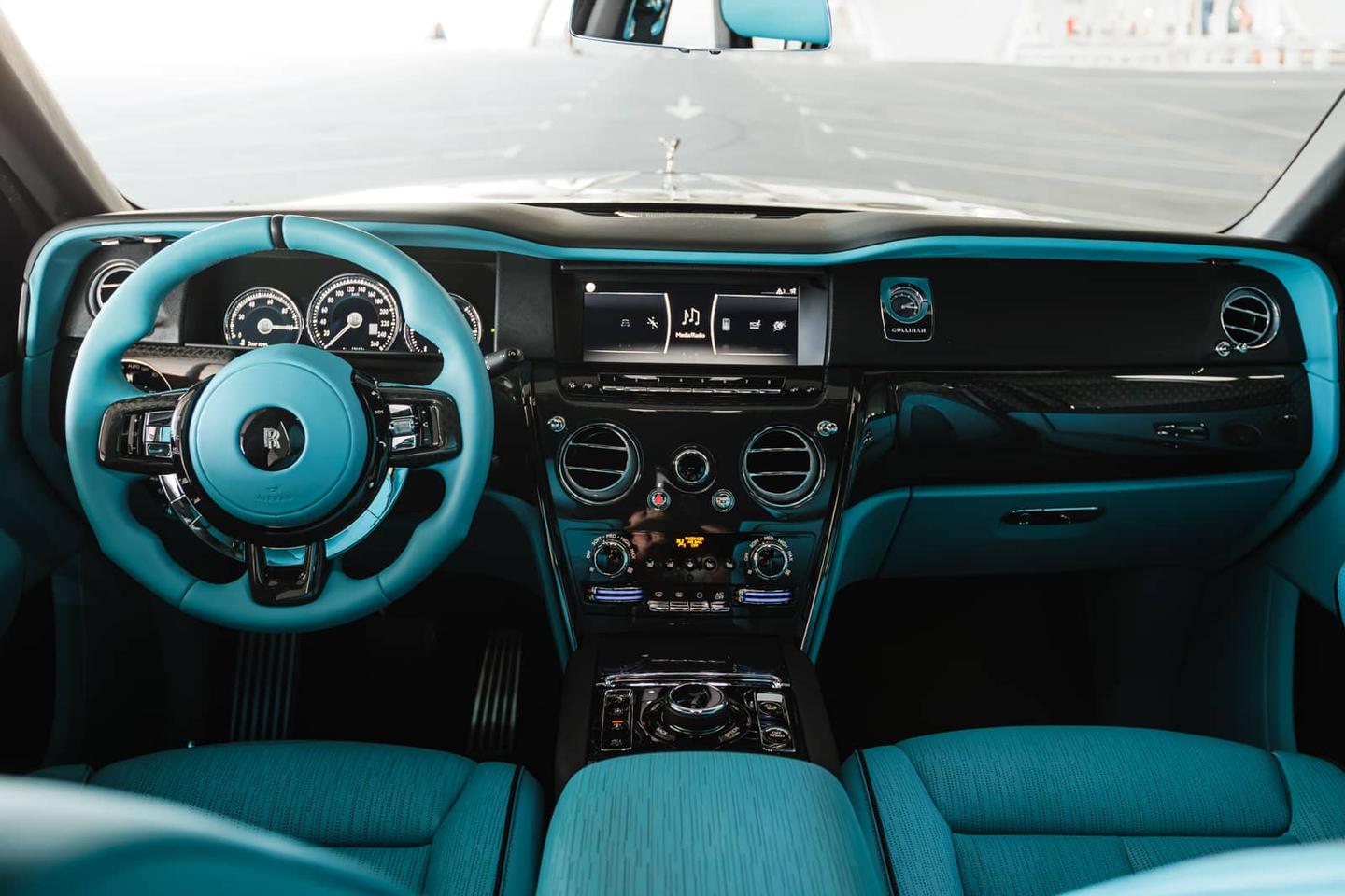 Rolls-Royce Cullinan Mansory 3