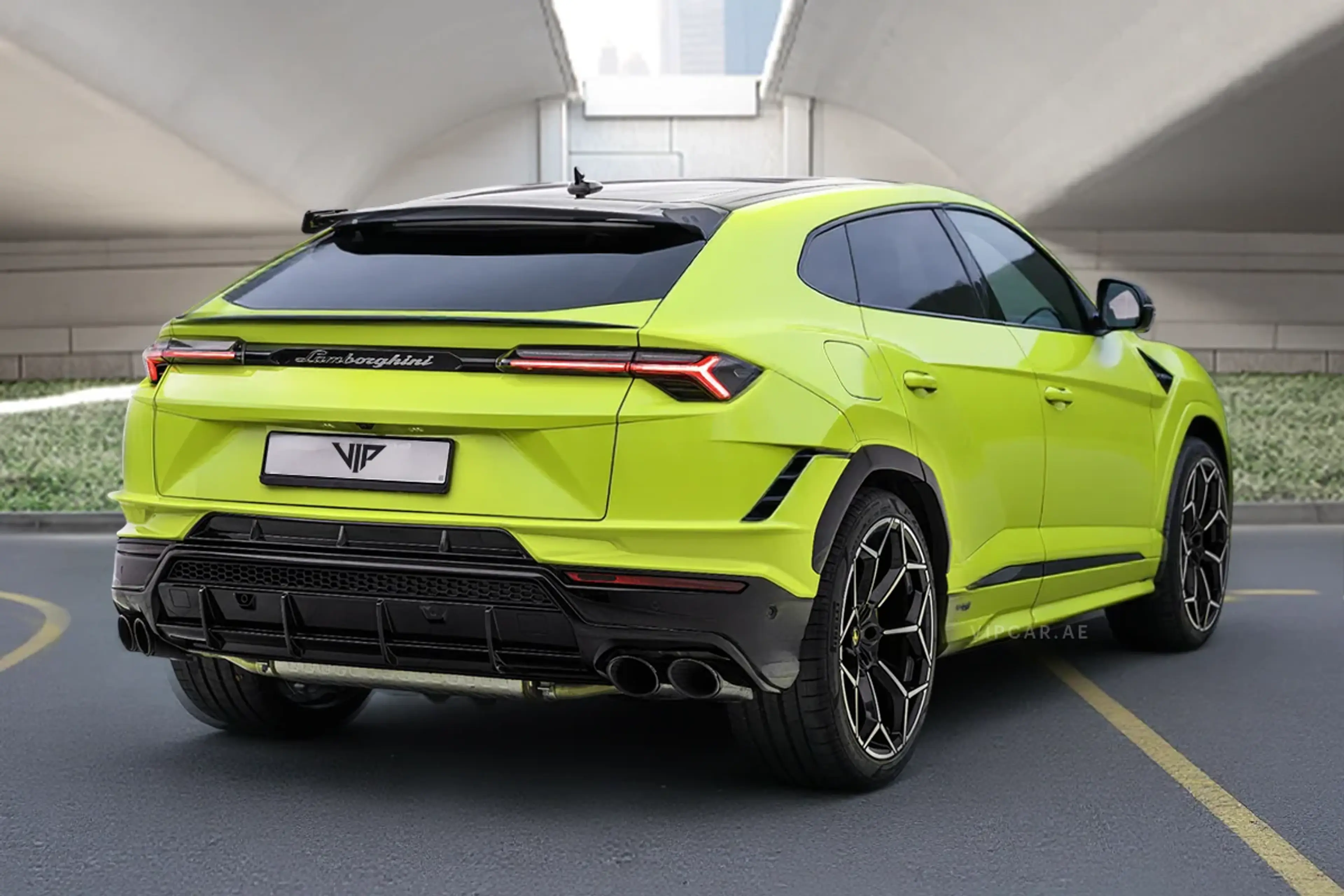 Lamborghini Urus S 2