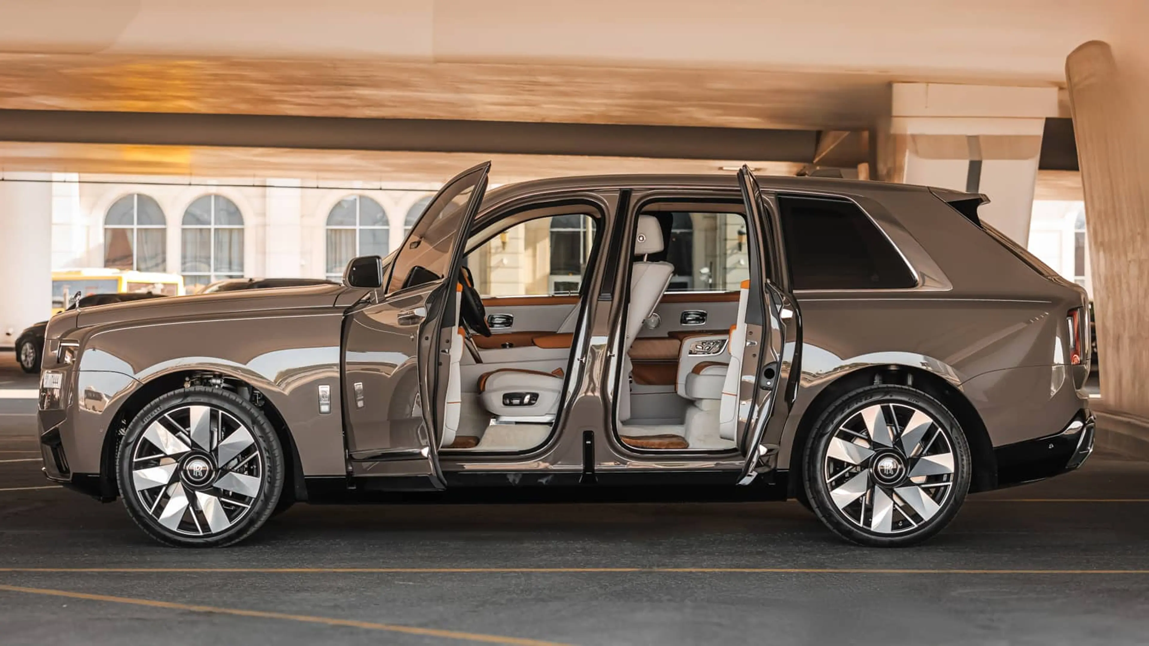 Rolls Royce Cullinan 2025 3