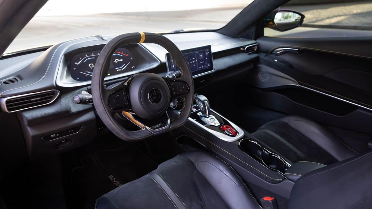 Lotus Emira 3