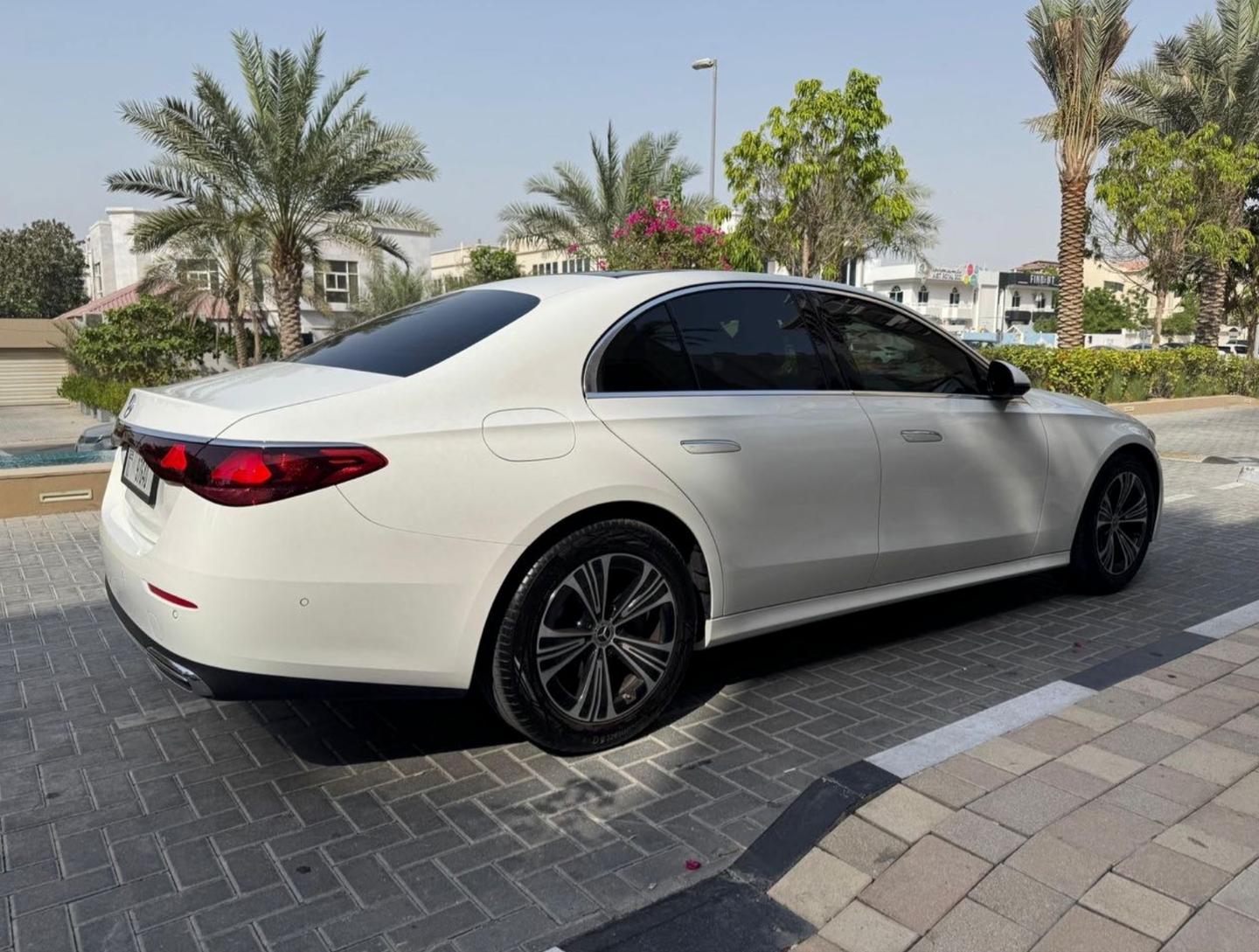 Mercedes E300 White 3