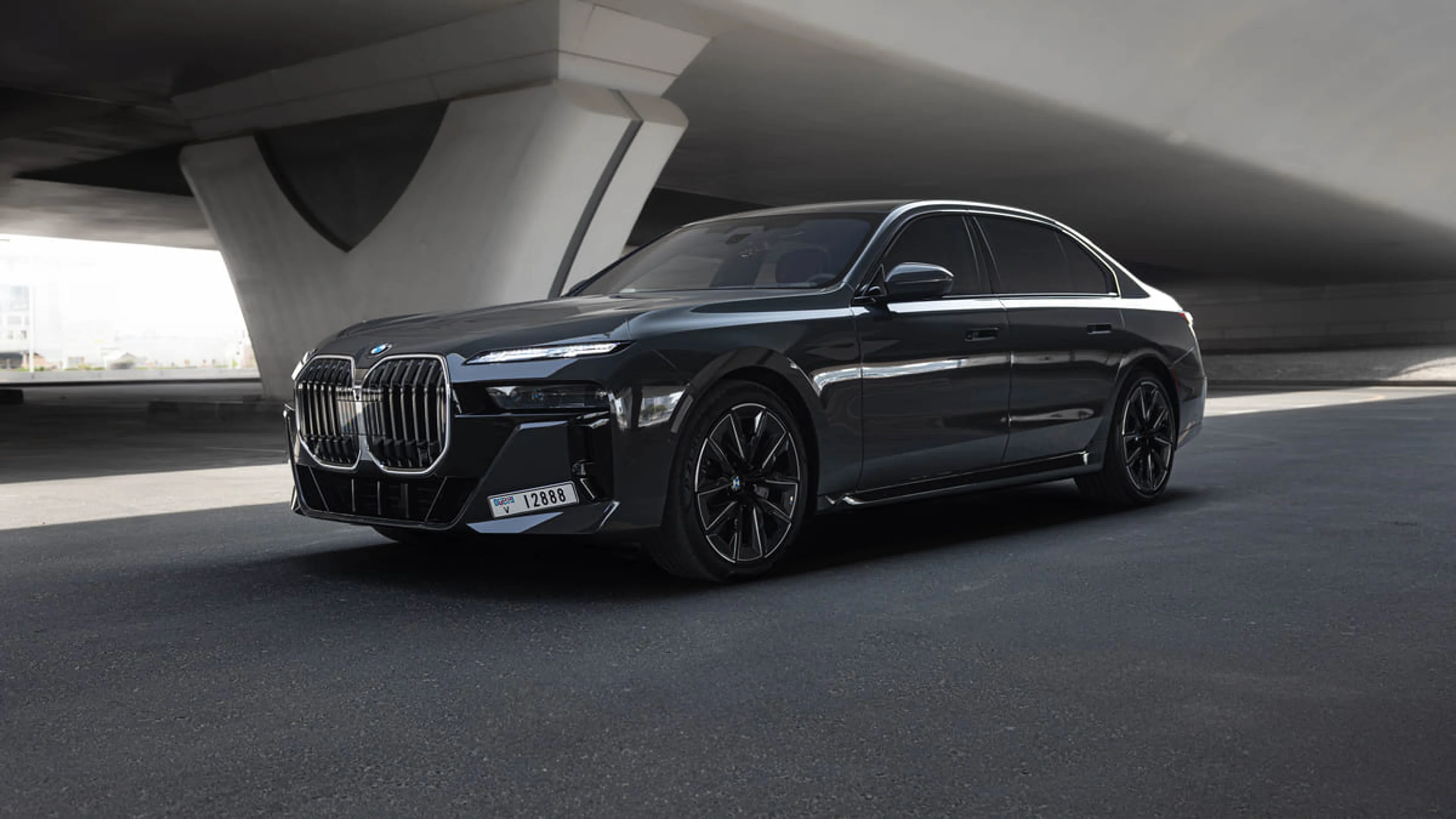 BMW 760i 1