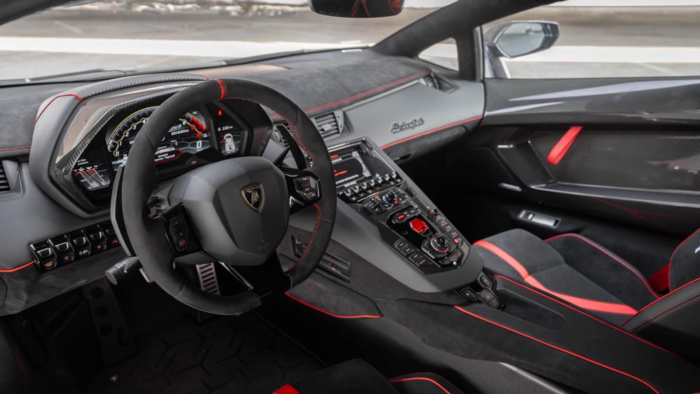 Lamborghini Aventador SVJ 3