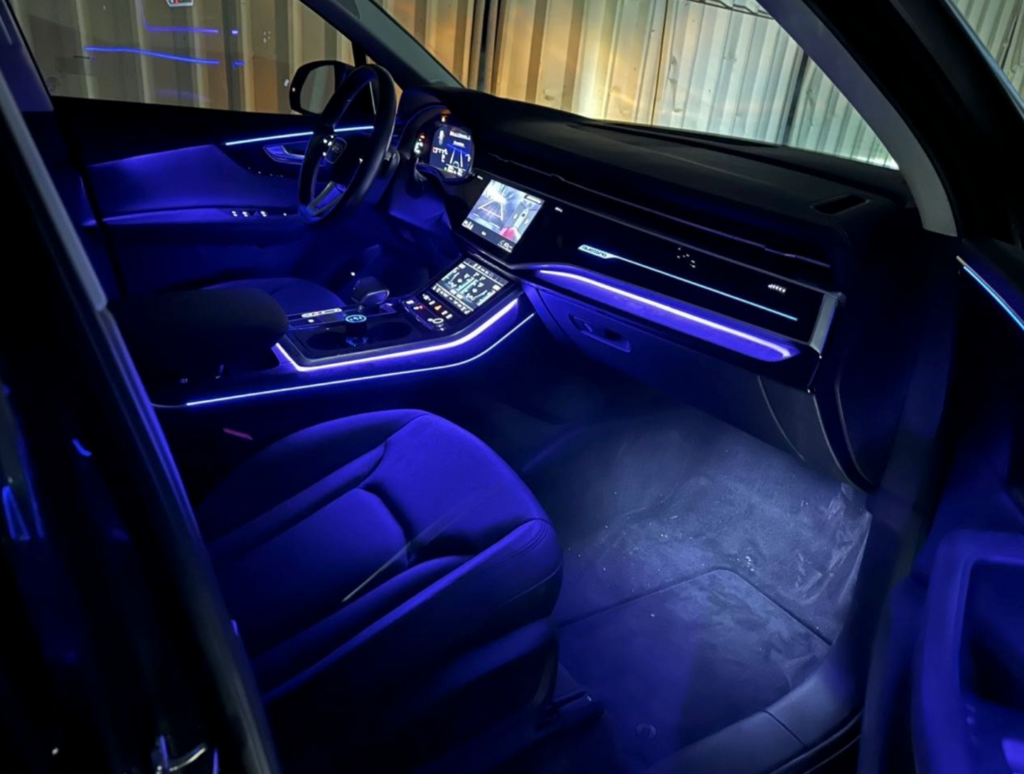 Audi Q7 4