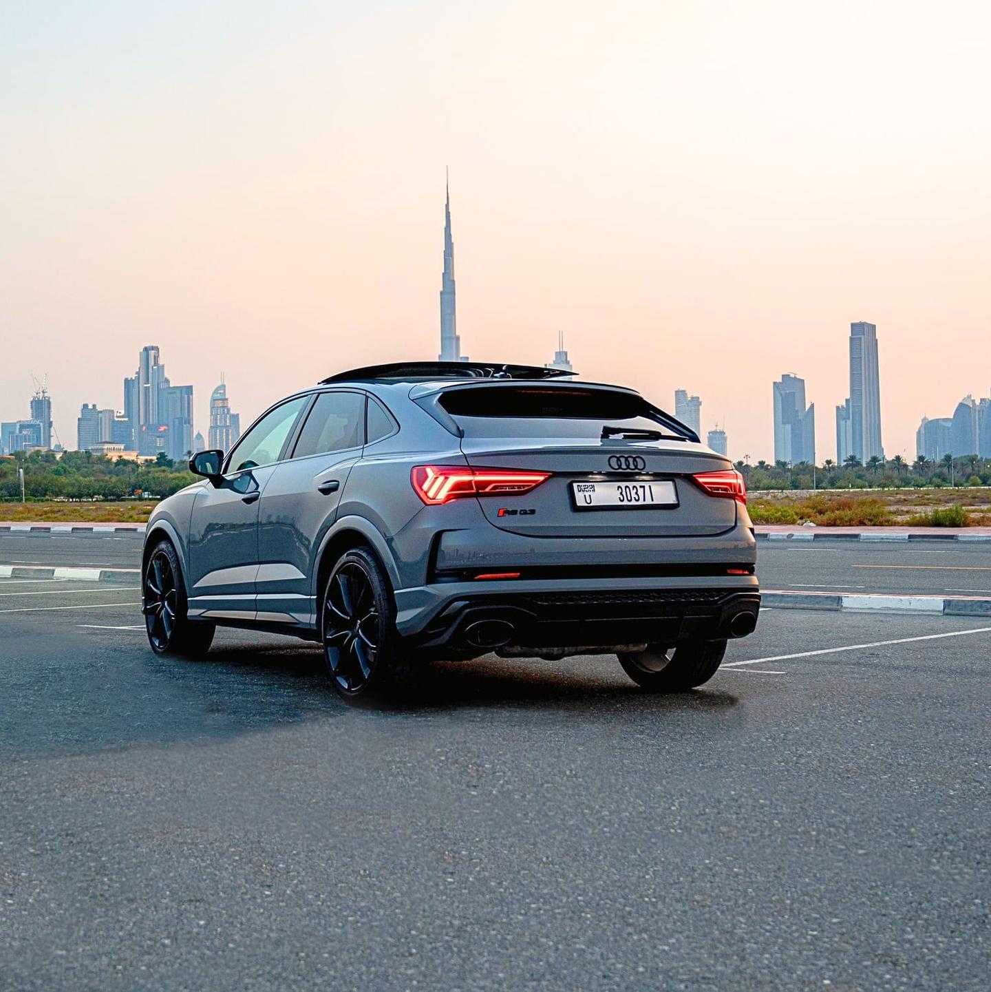 Audi RSQ3 2