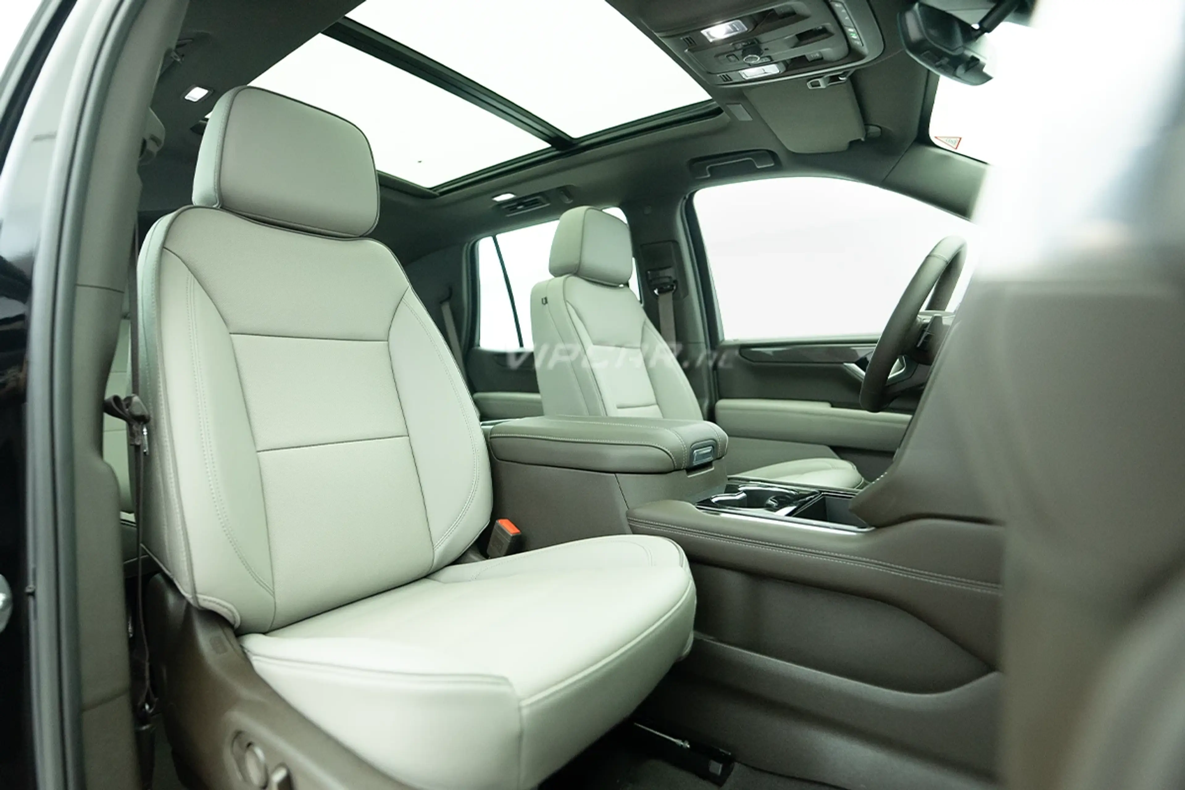 GMC Yukon Elevation 5