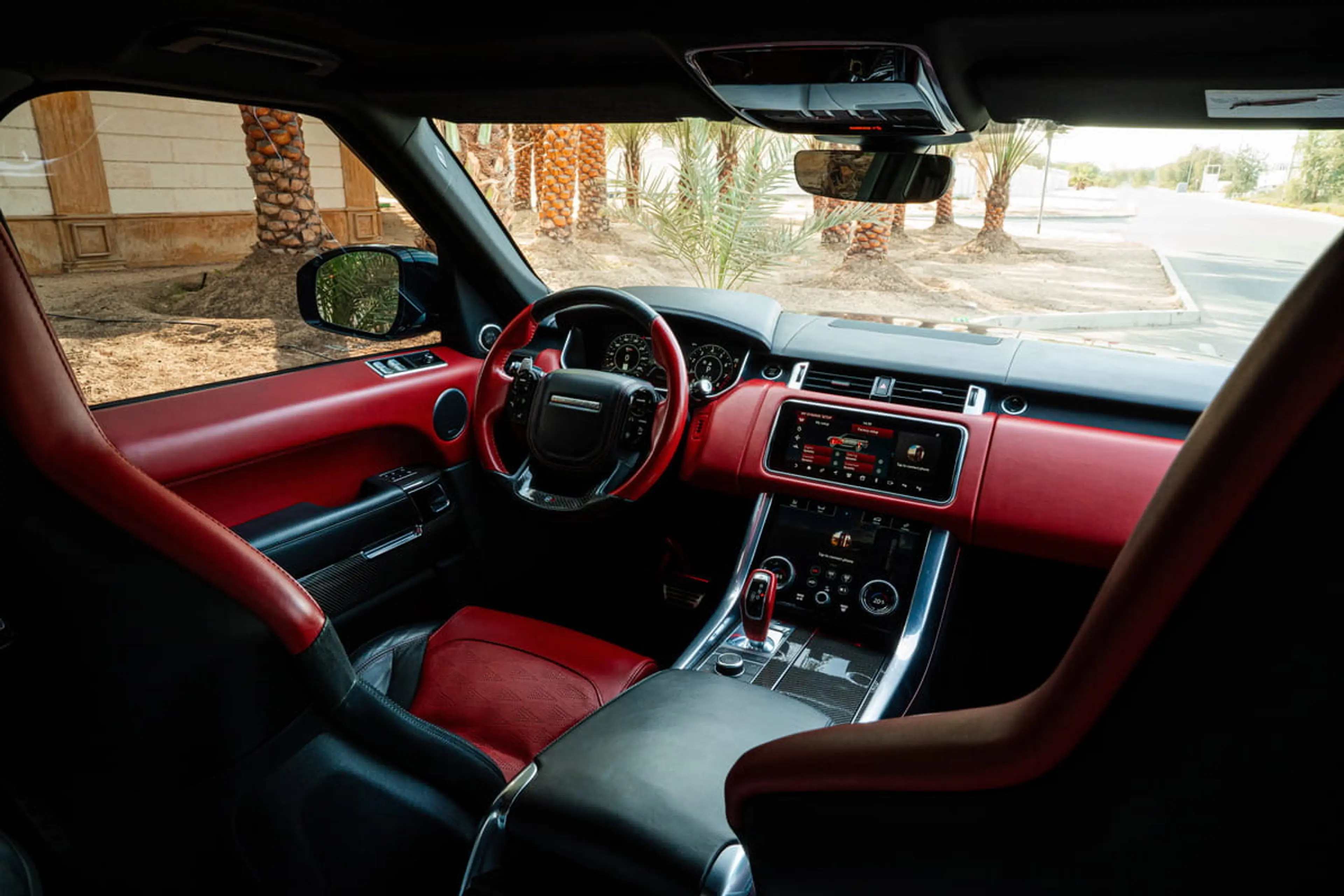 Range Rover Sport SVR 2