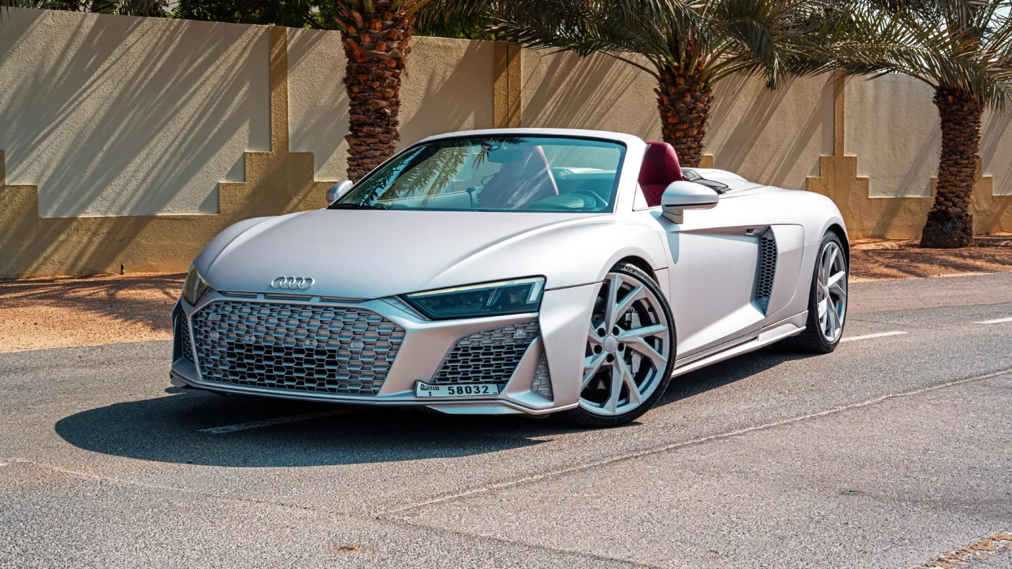 Audi R8 V10 Spyder 1