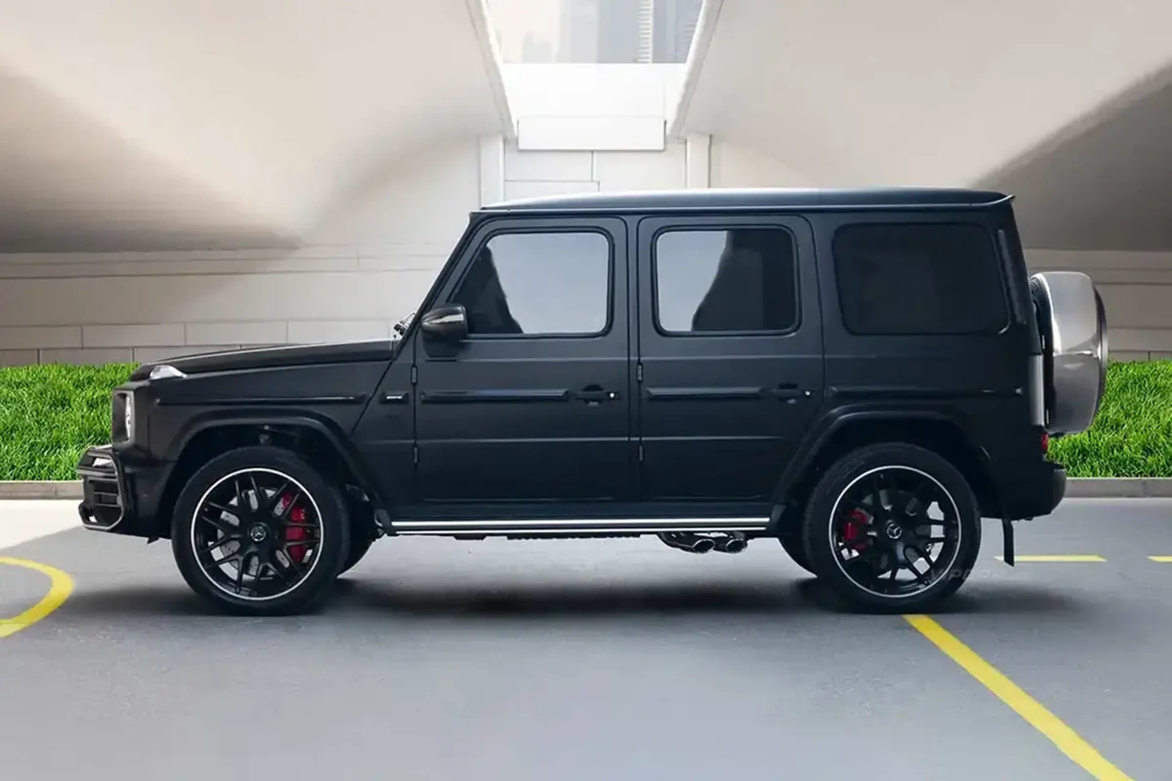 Mercedes AMG G63 4