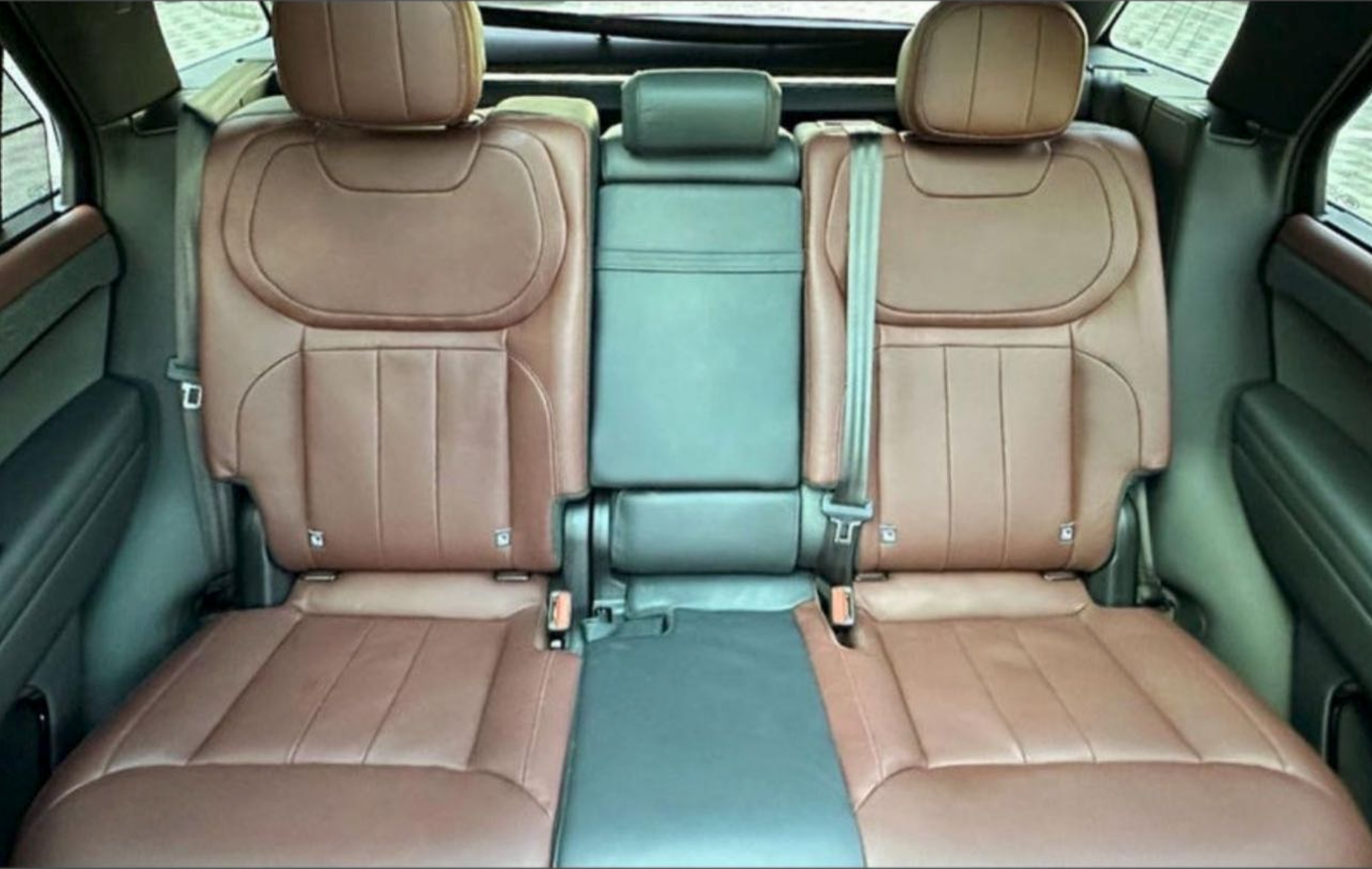 Range Rover Sport Black 5