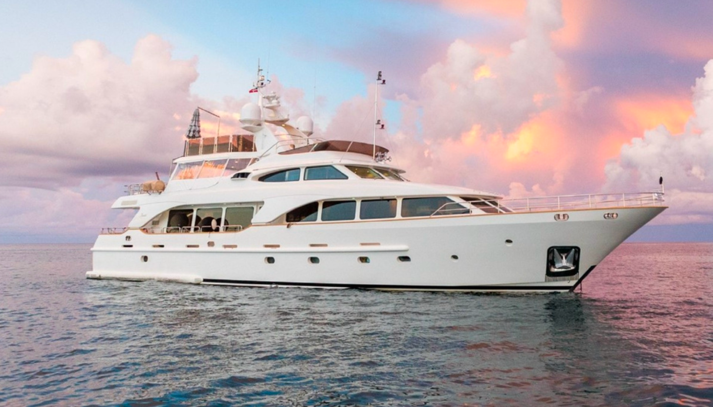Benetti Triple Deck 110 1