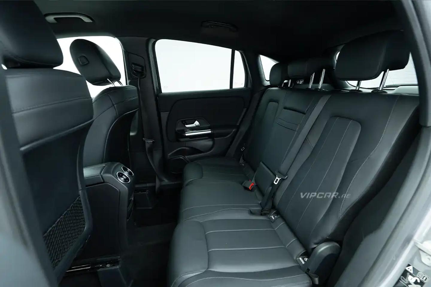 Mercedes GLA 250 5