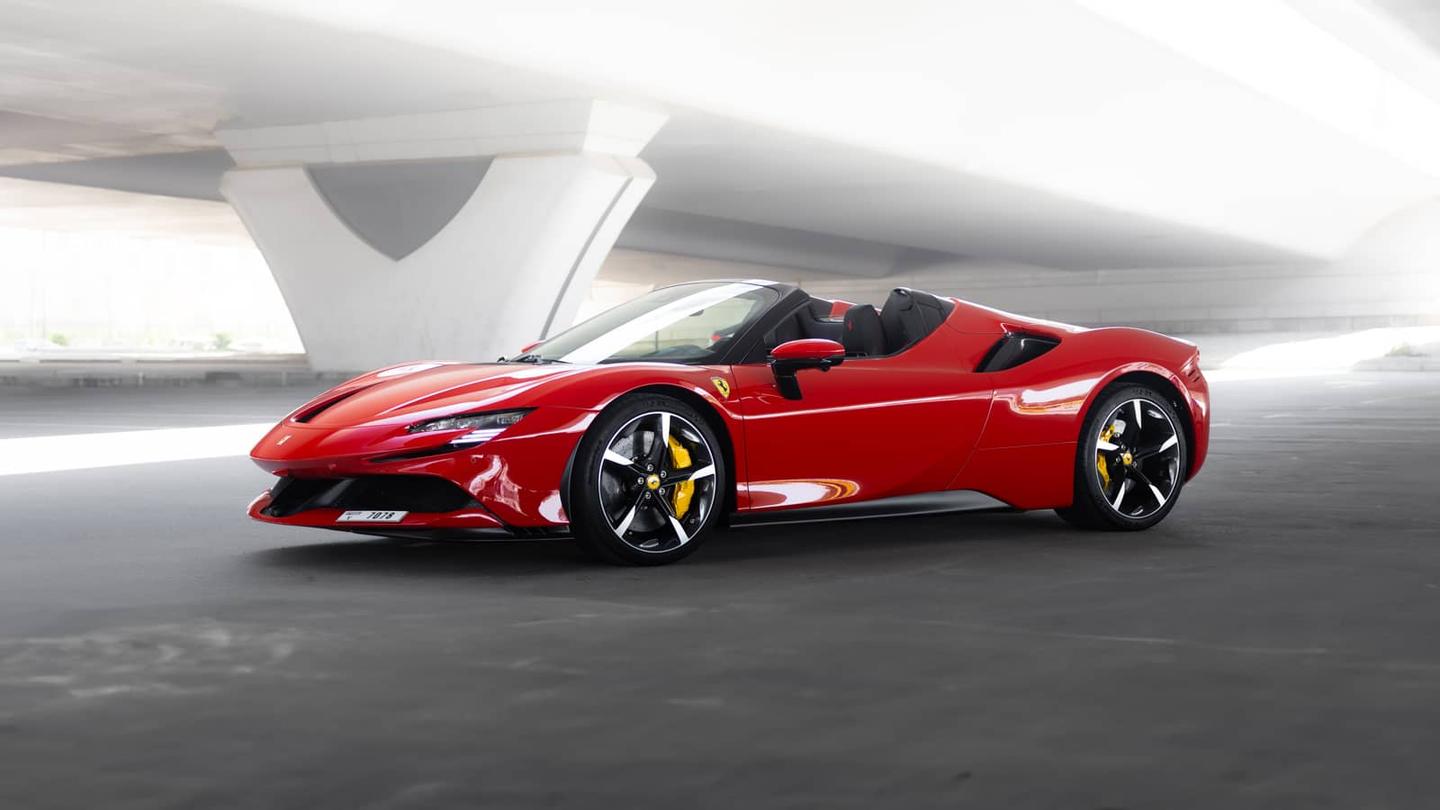 Ferrari SF90