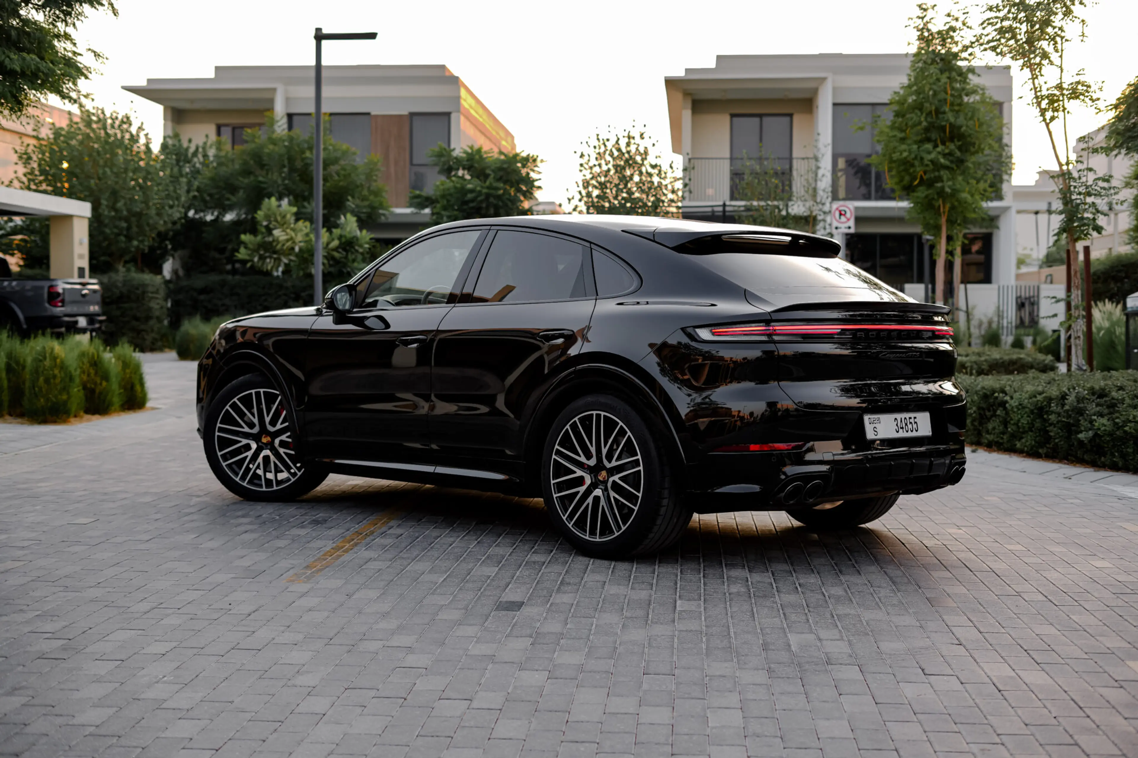 Porsche Cayenne GTS 2