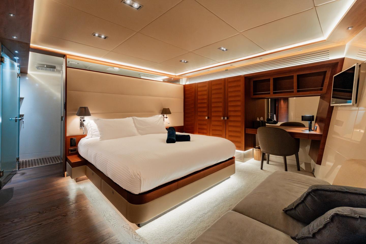 Luxuria 115 5