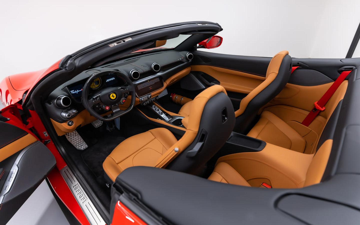 Ferrari Portofino 2