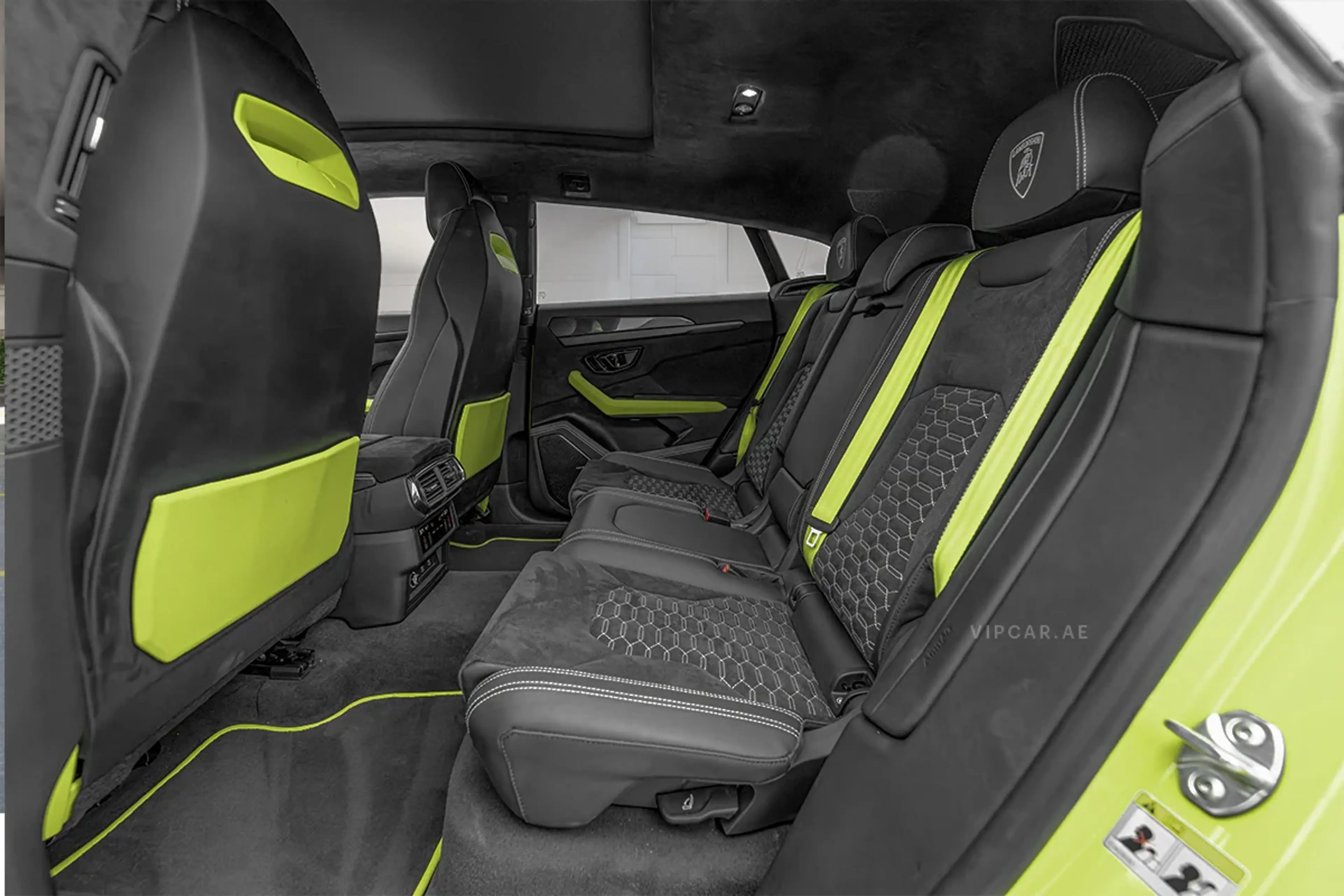 Lamborghini Urus S 5