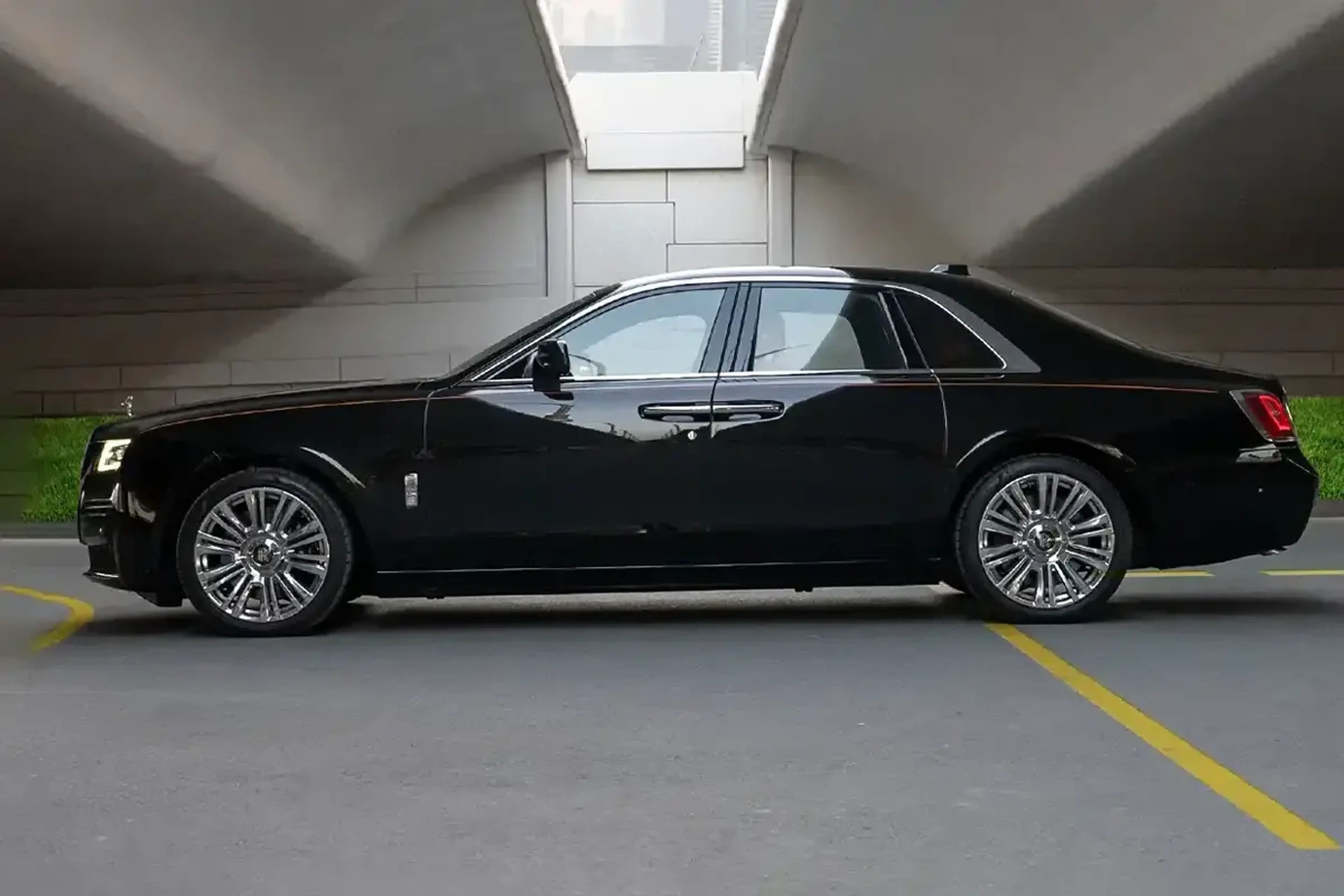 Rolls-Royce Ghost 5