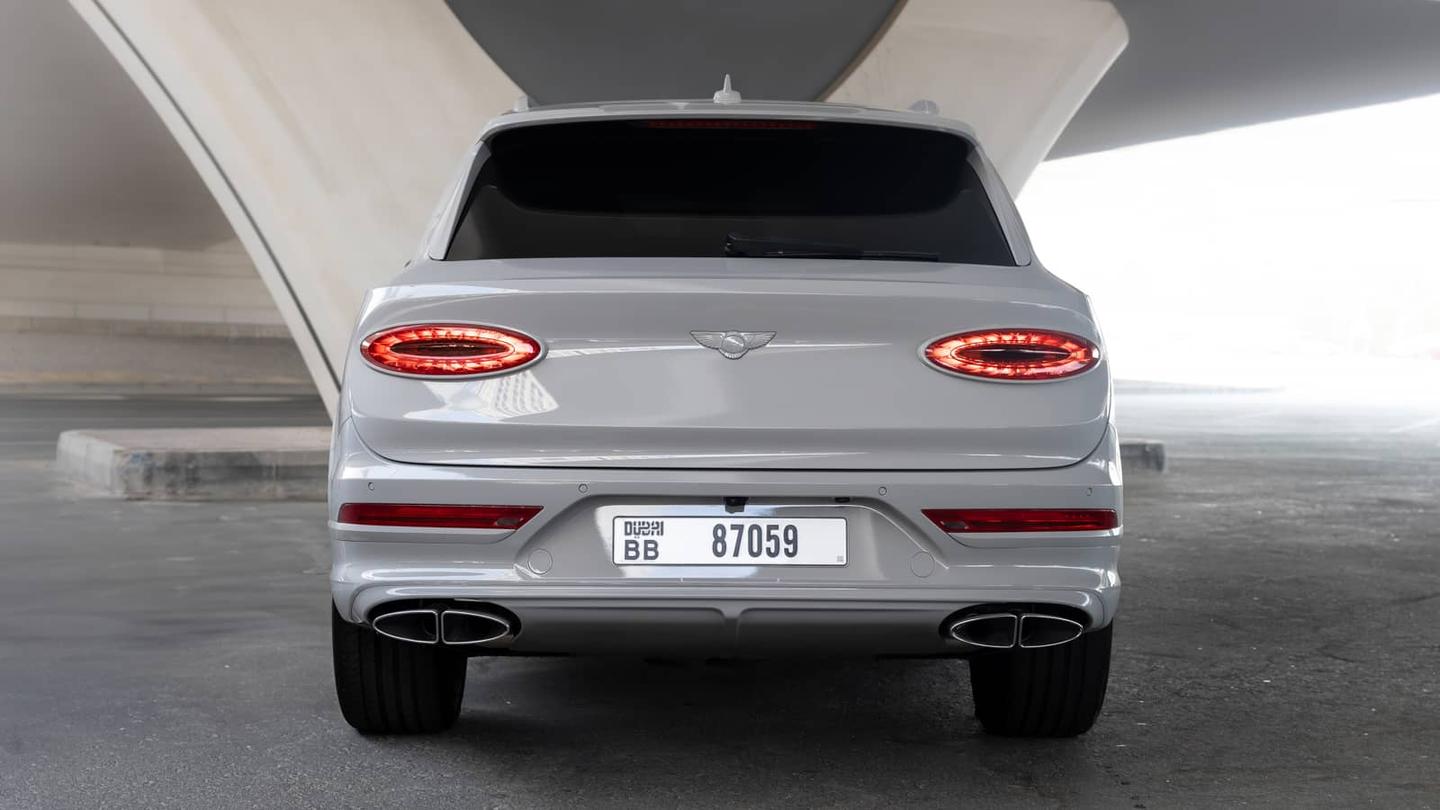 Bentley Bentayga 2