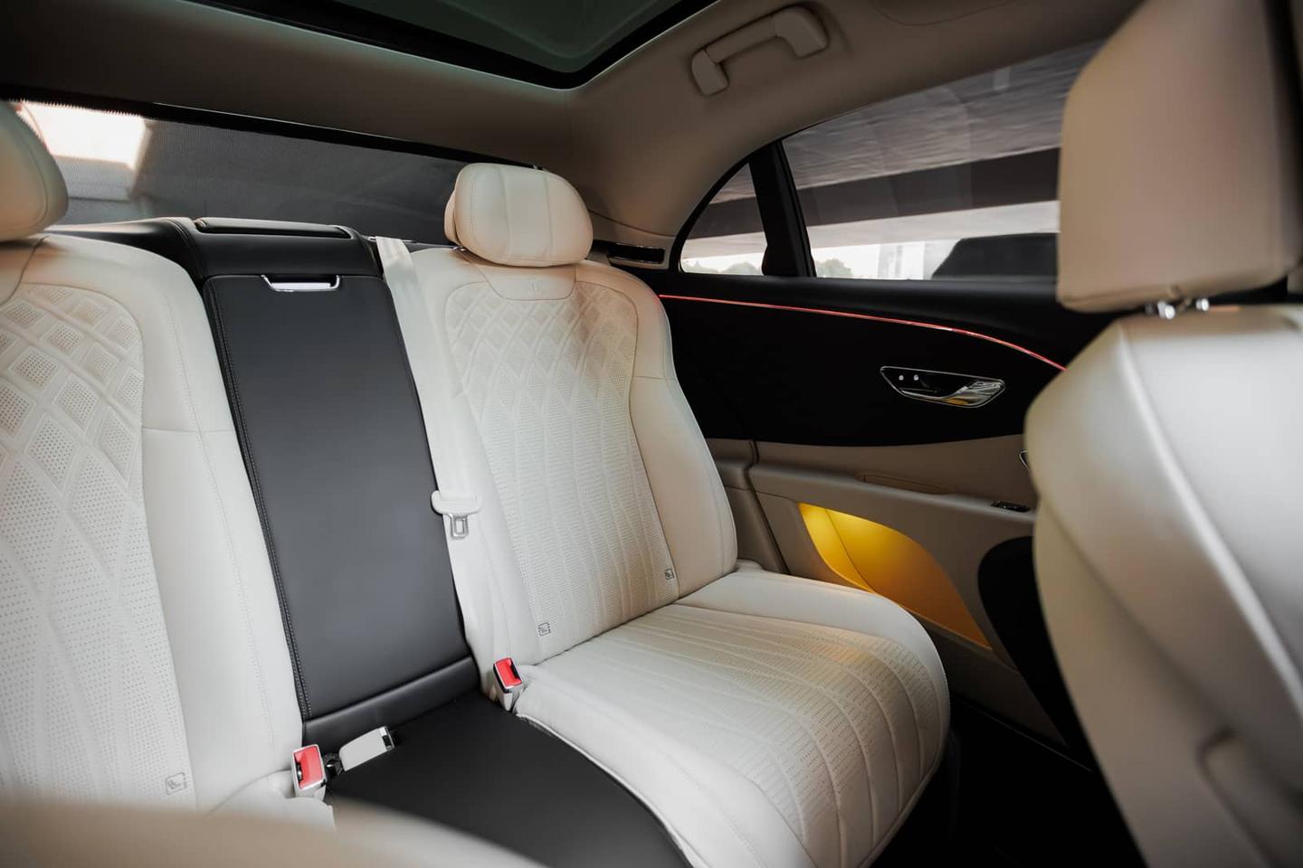 Bentley Flying Spur 4