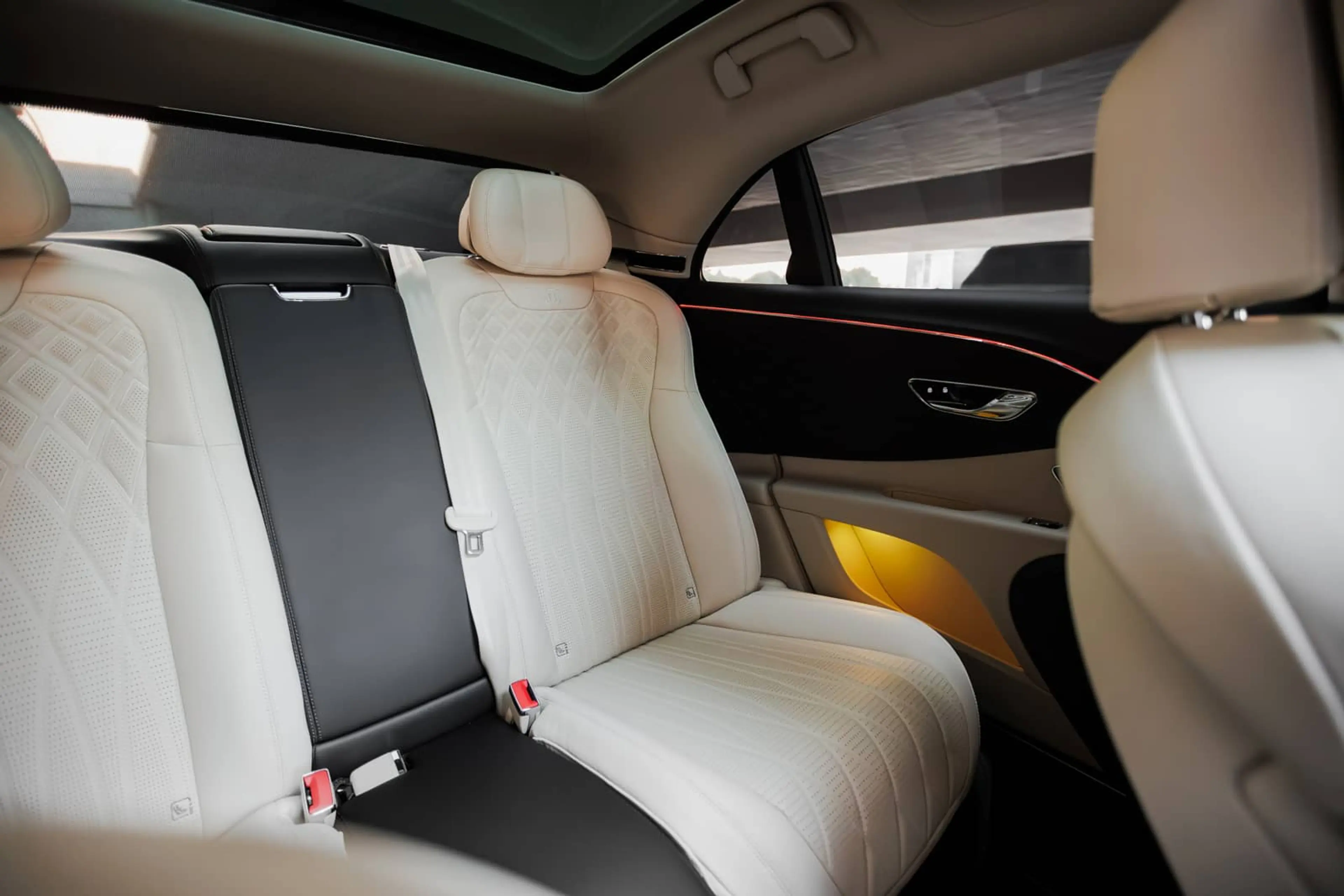 Bentley Flying Spur 4