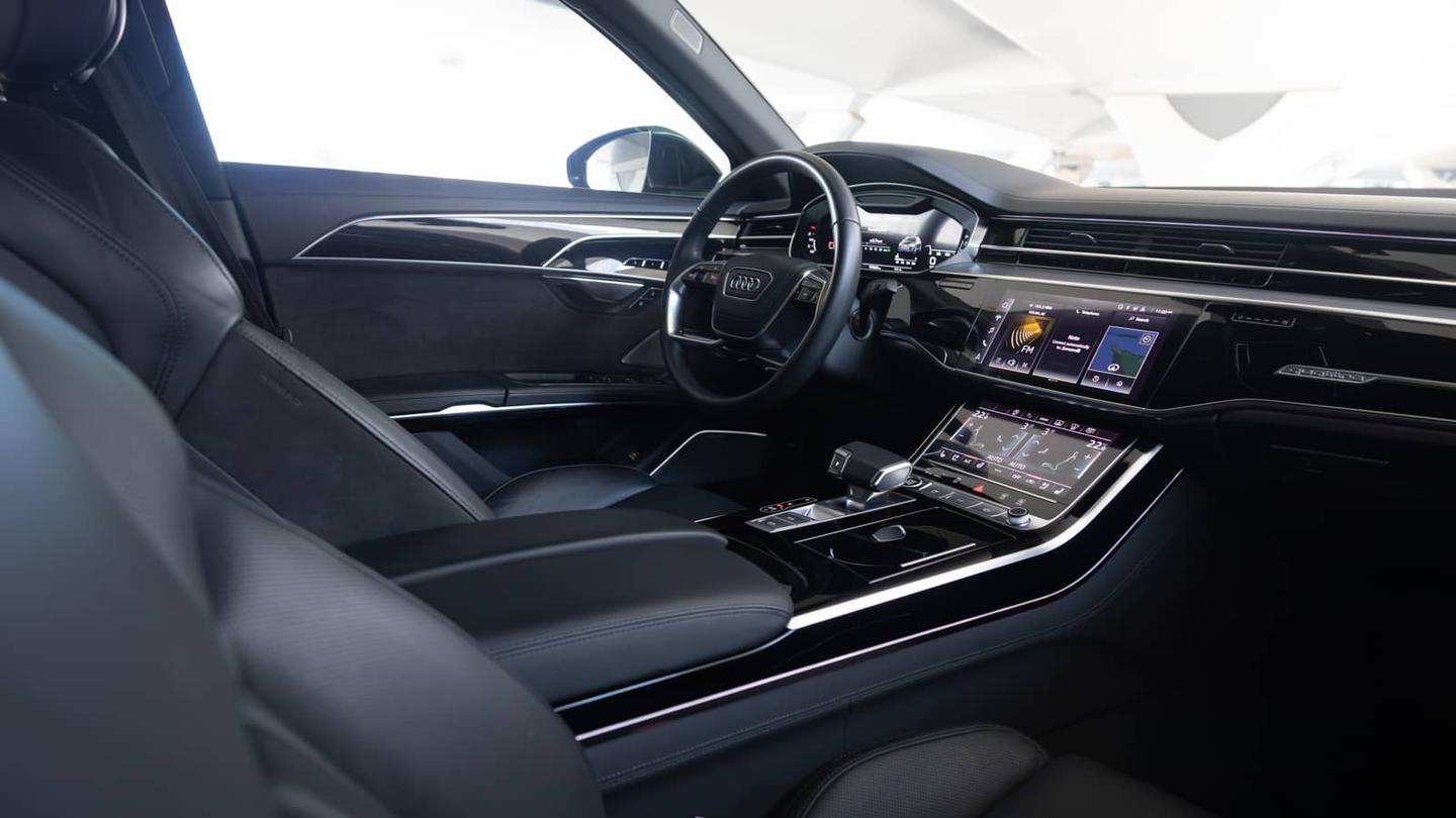 Audi A8 2