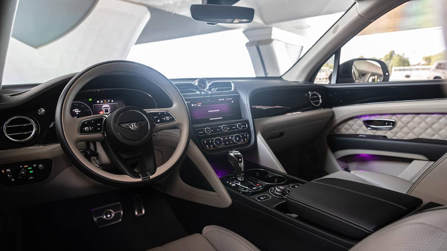 Bentley Bentayga 3