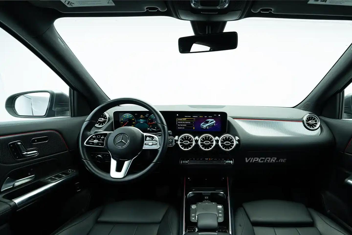 Mercedes GLA 250 3