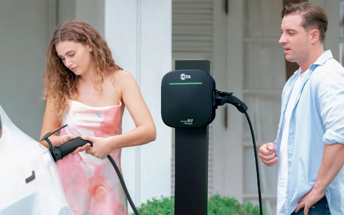 The CITA Smart Pro 22 installed and charging an electric car